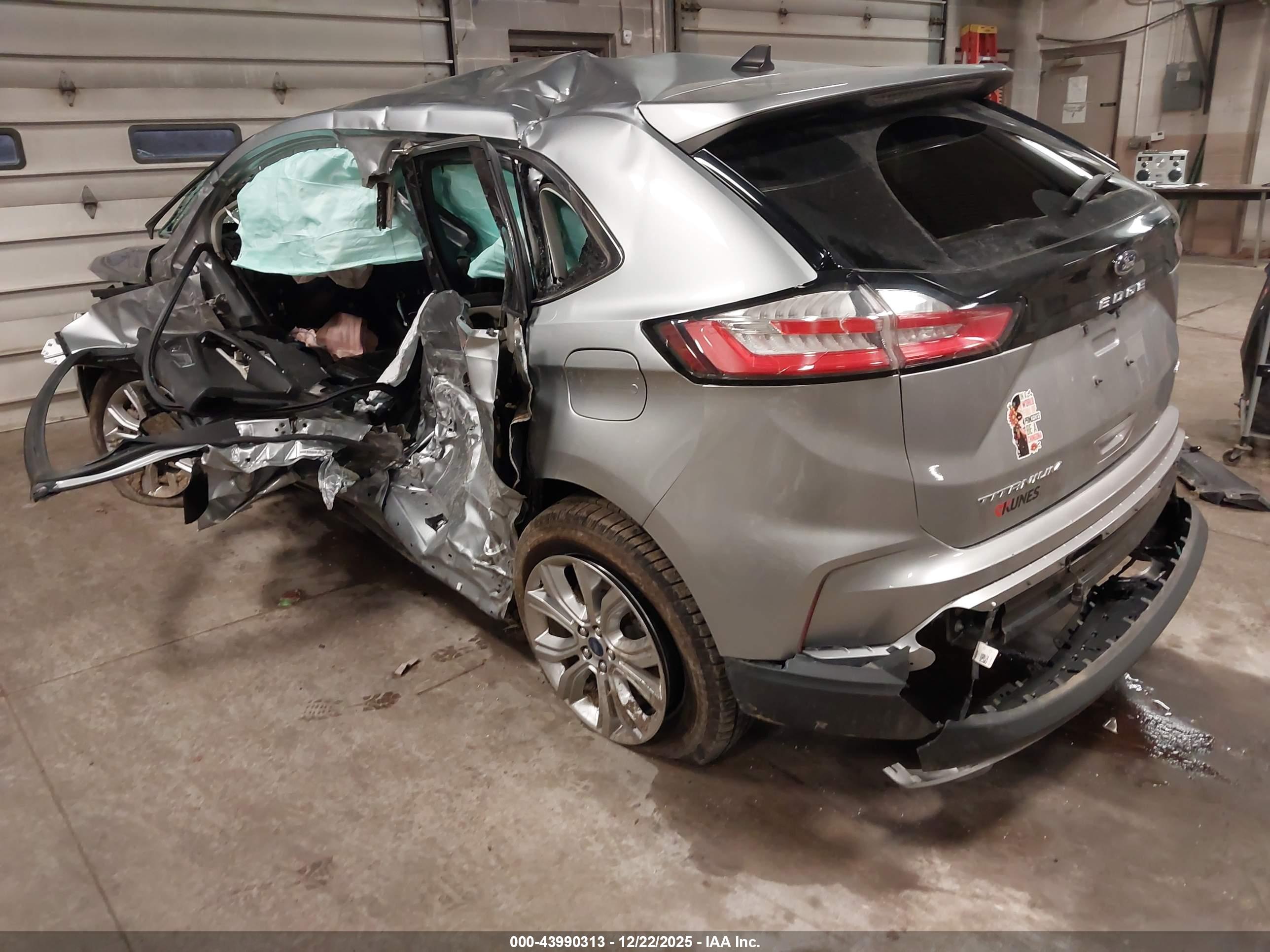 FORD EDGE image 3