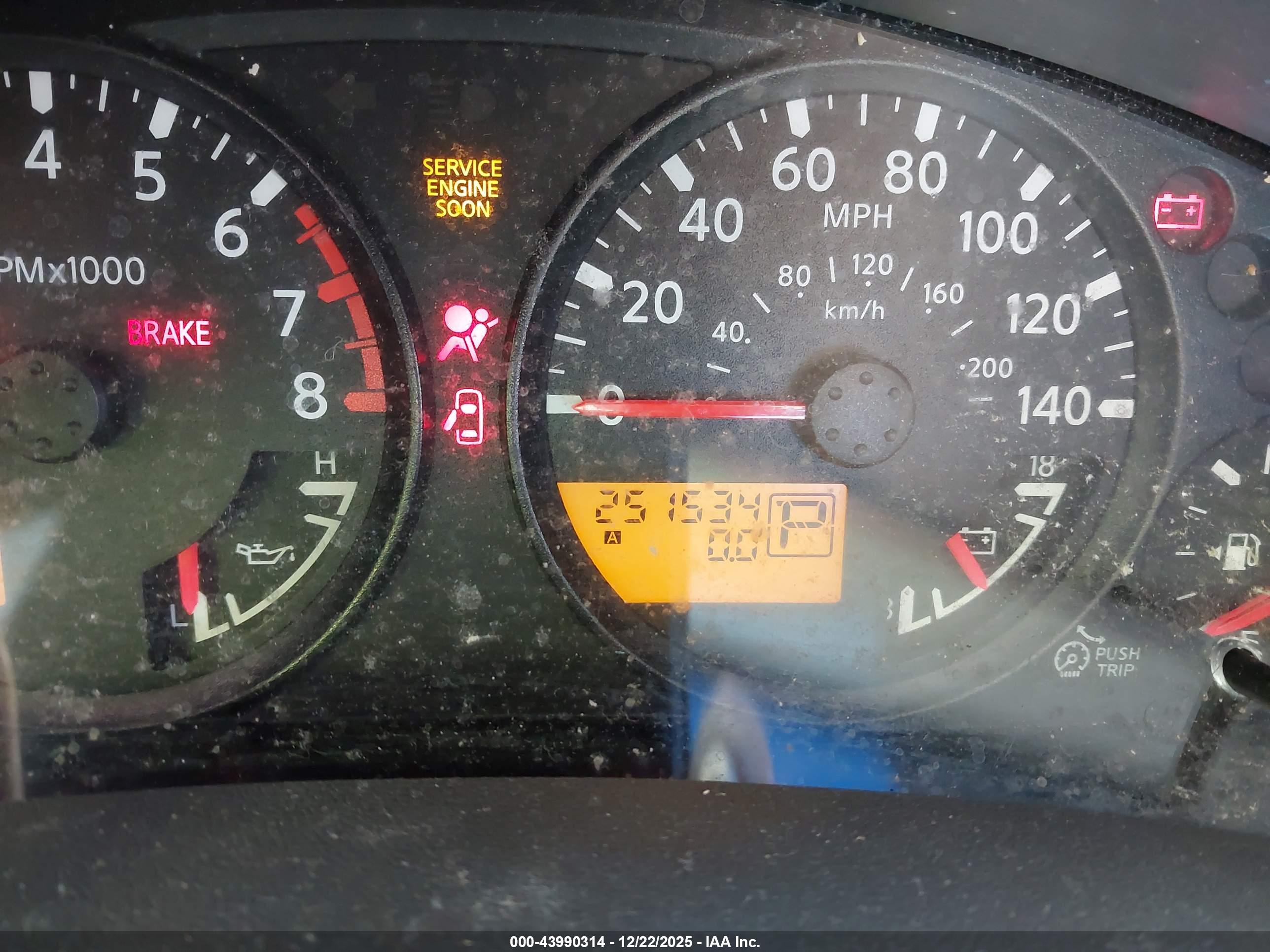 NISSAN FRONTIER image 7