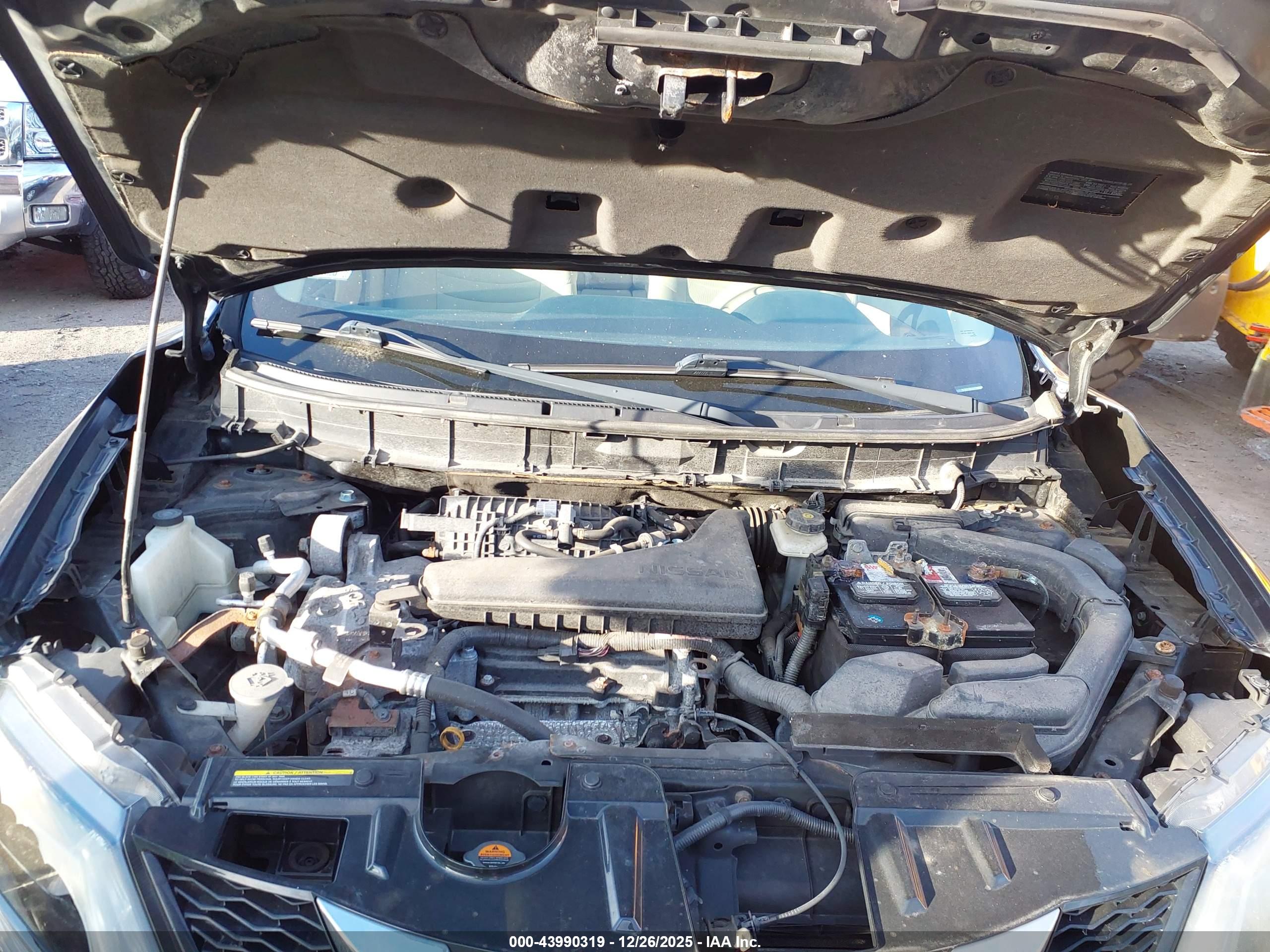 NISSAN ROGUE image 10