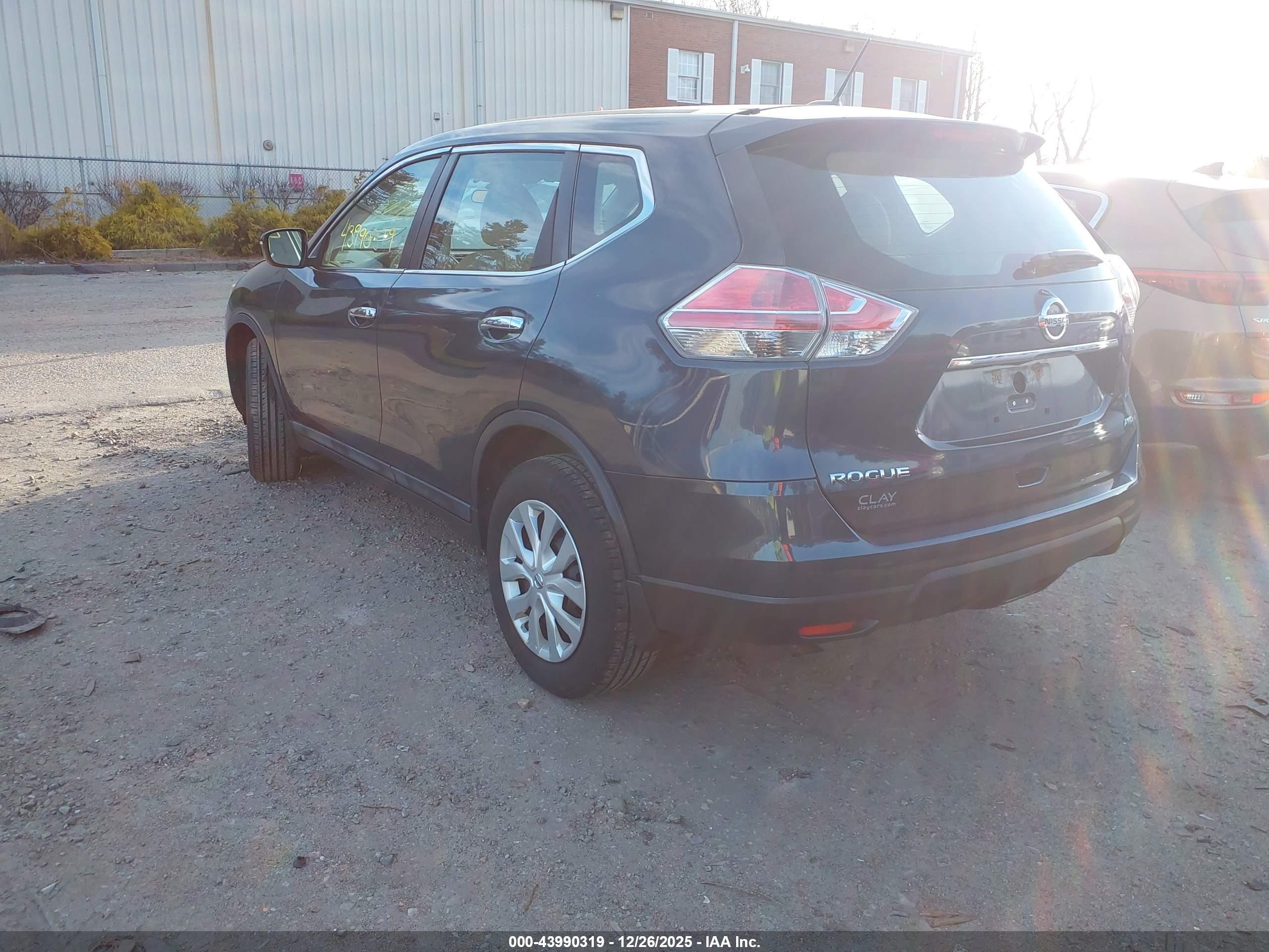 NISSAN ROGUE image 3