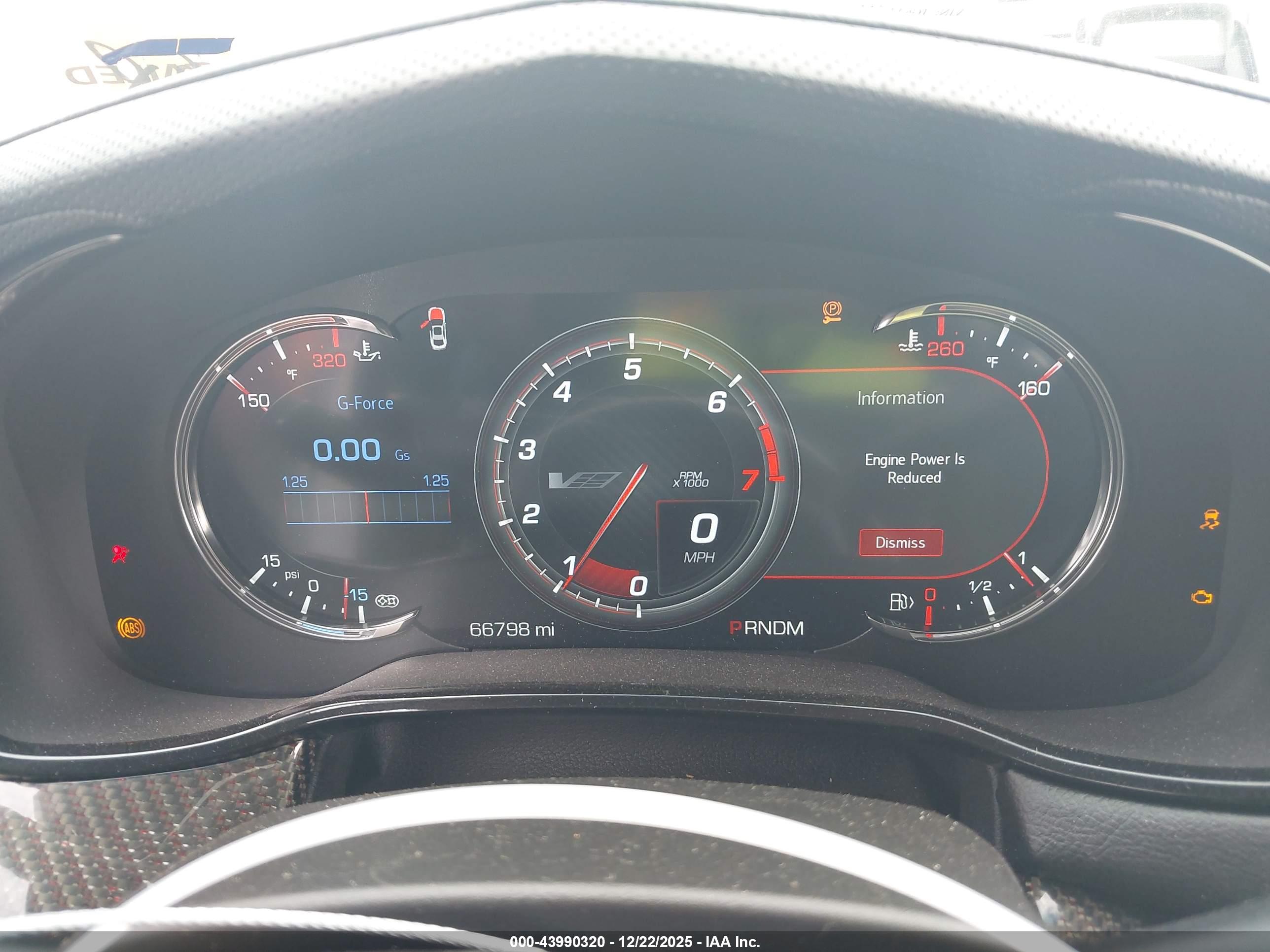 CADILLAC CTS-V image 7