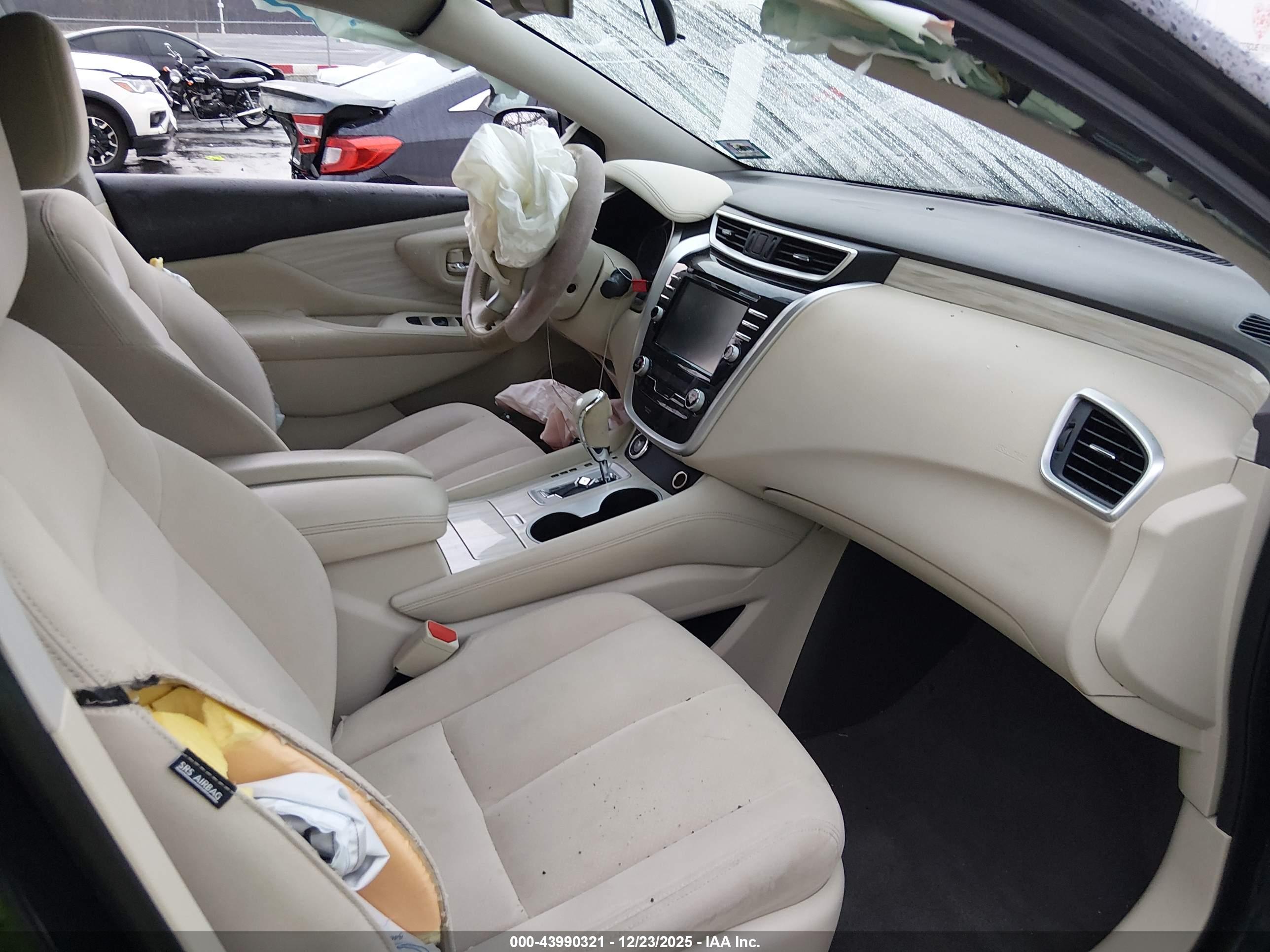NISSAN MURANO image 5