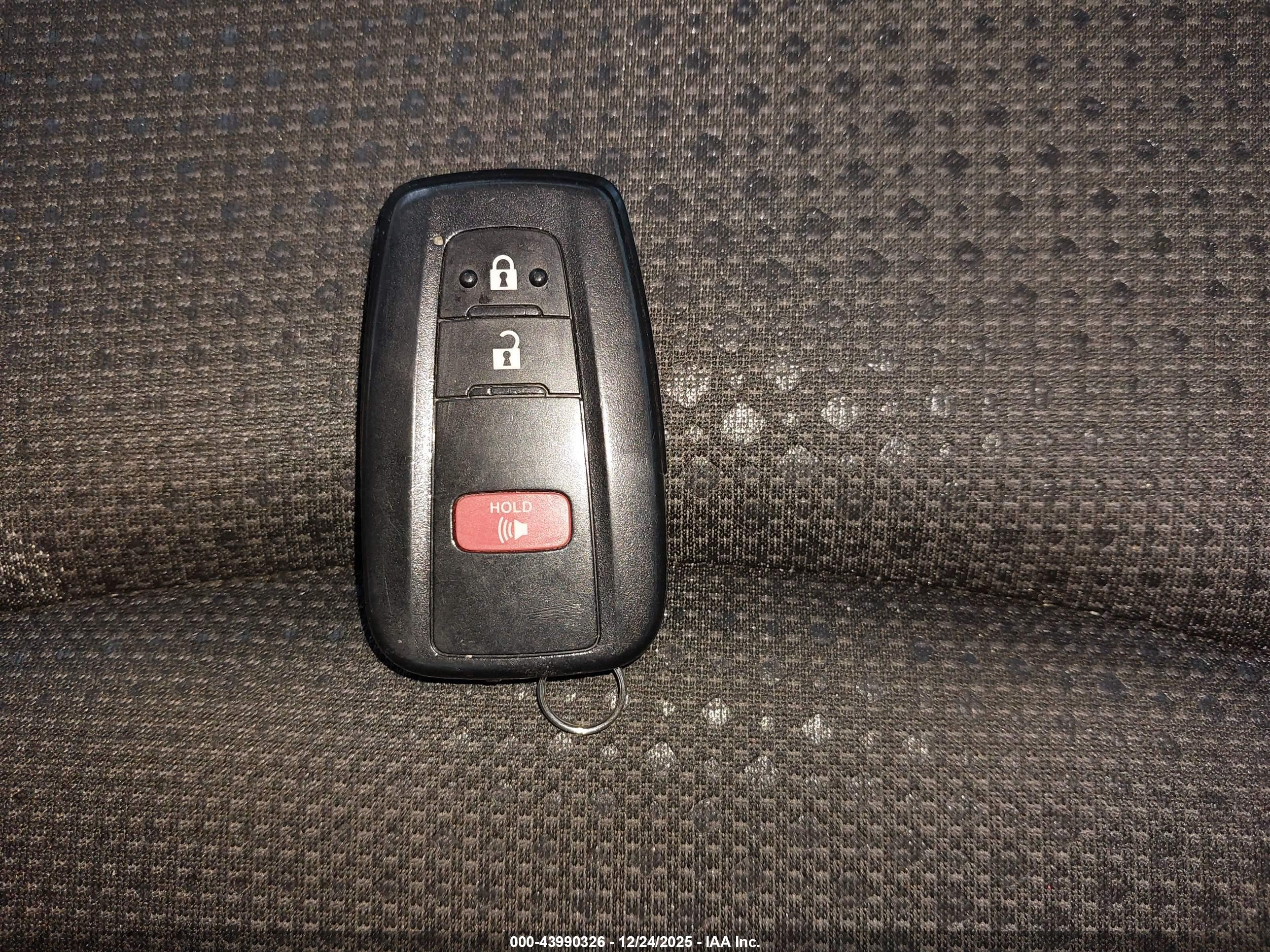 TOYOTA PRIUS image 11