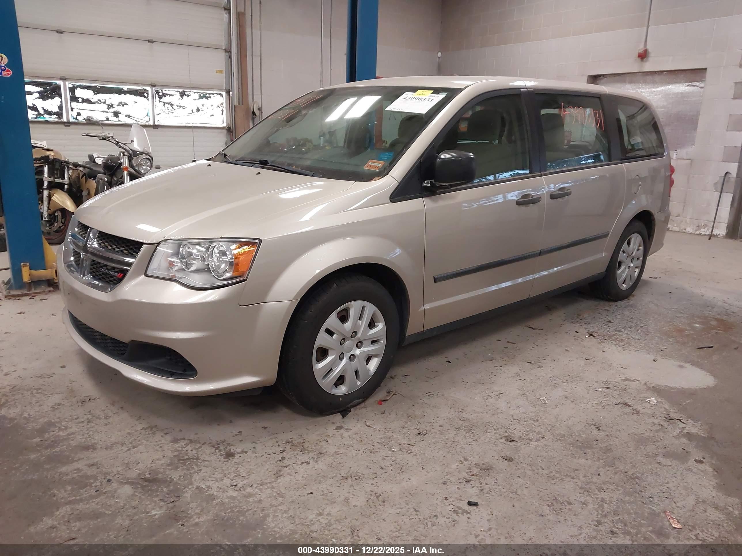 DODGE GRAND image 2