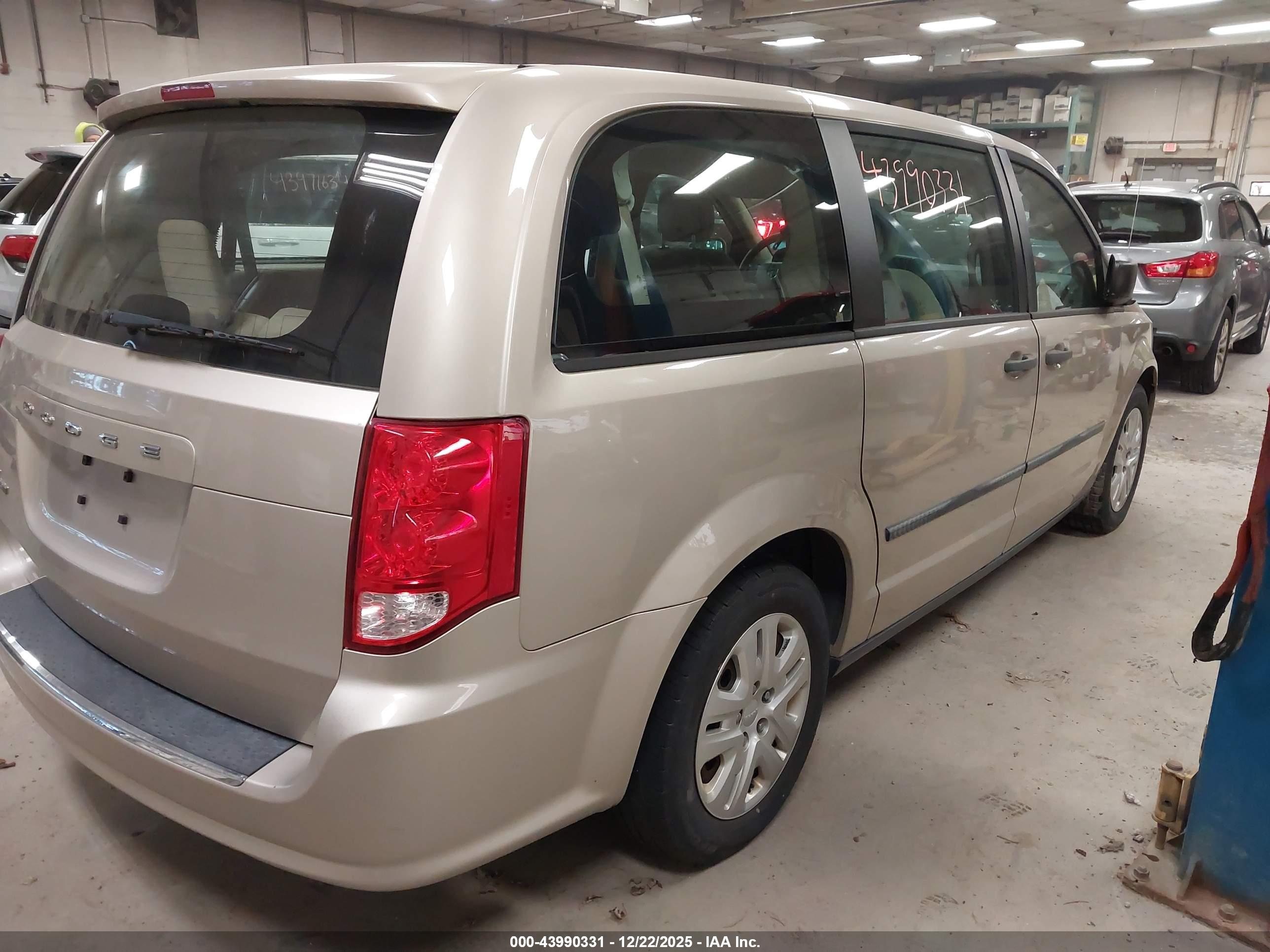 DODGE GRAND image 4