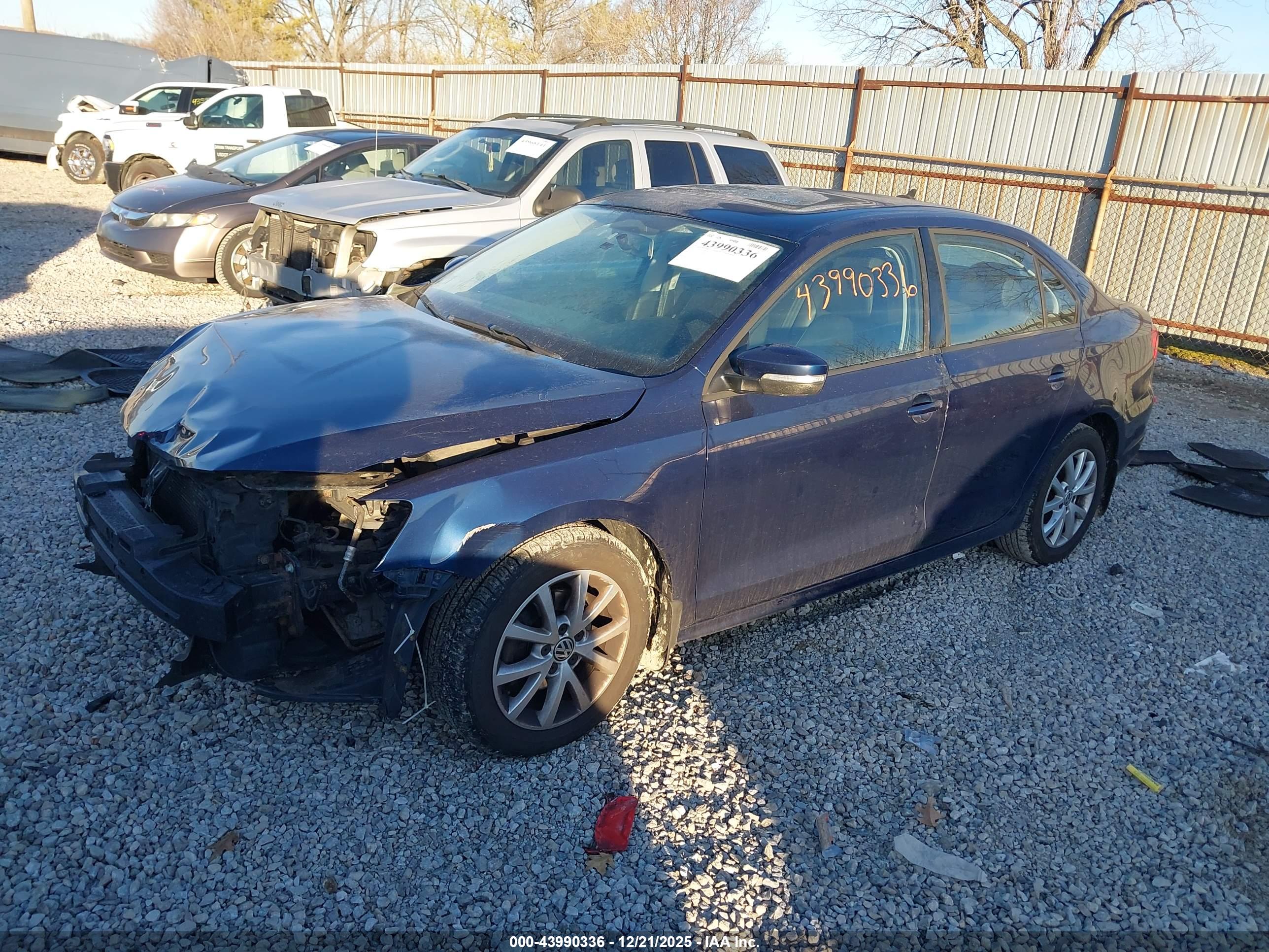 VOLKSWAGEN JETTA image 2