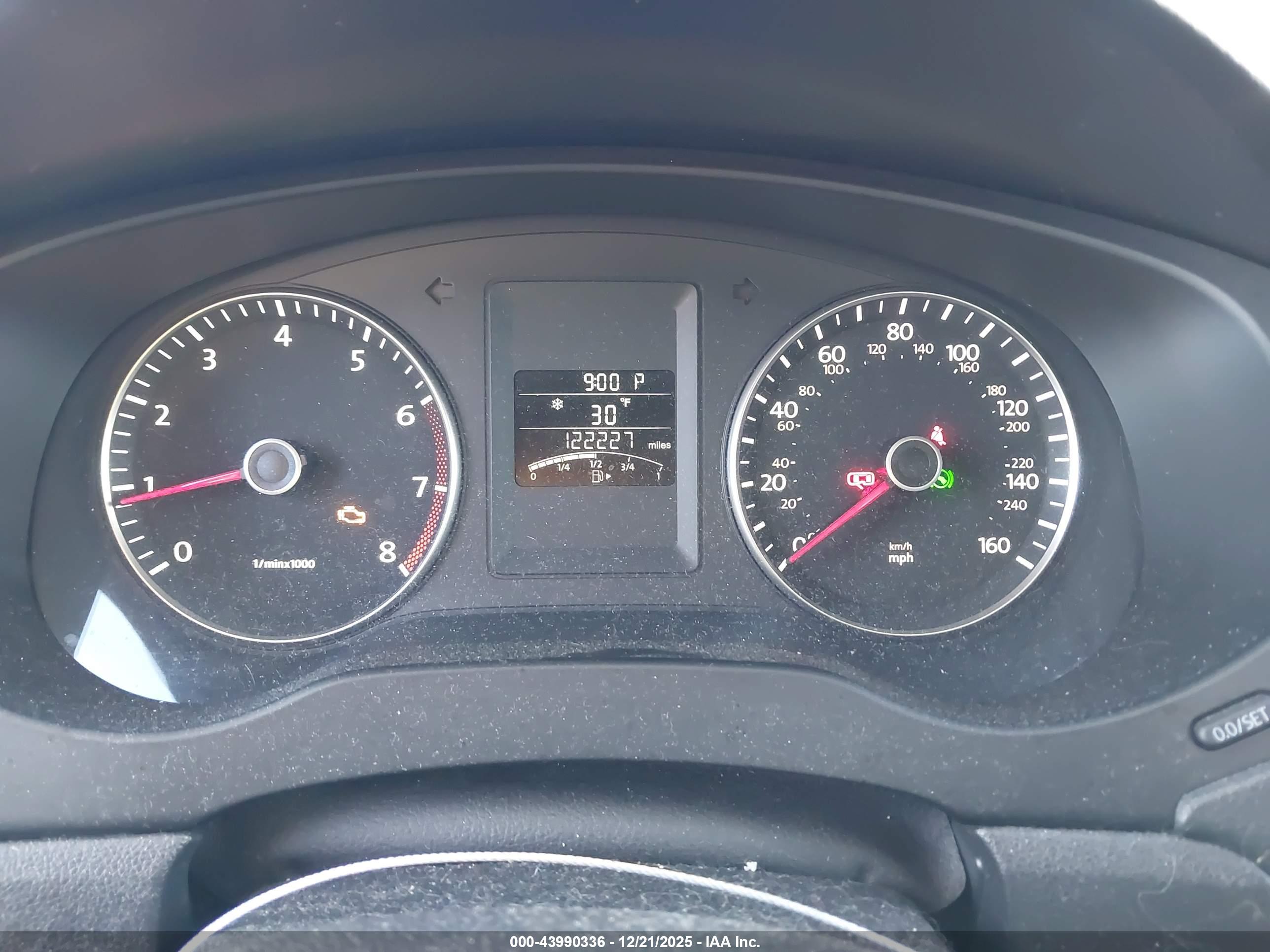 VOLKSWAGEN JETTA image 7