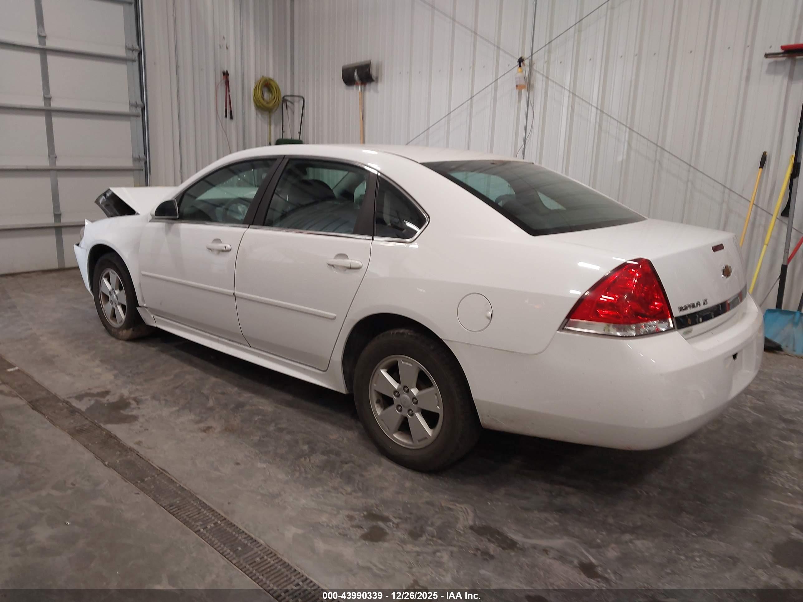 CHEVROLET IMPALA image 3
