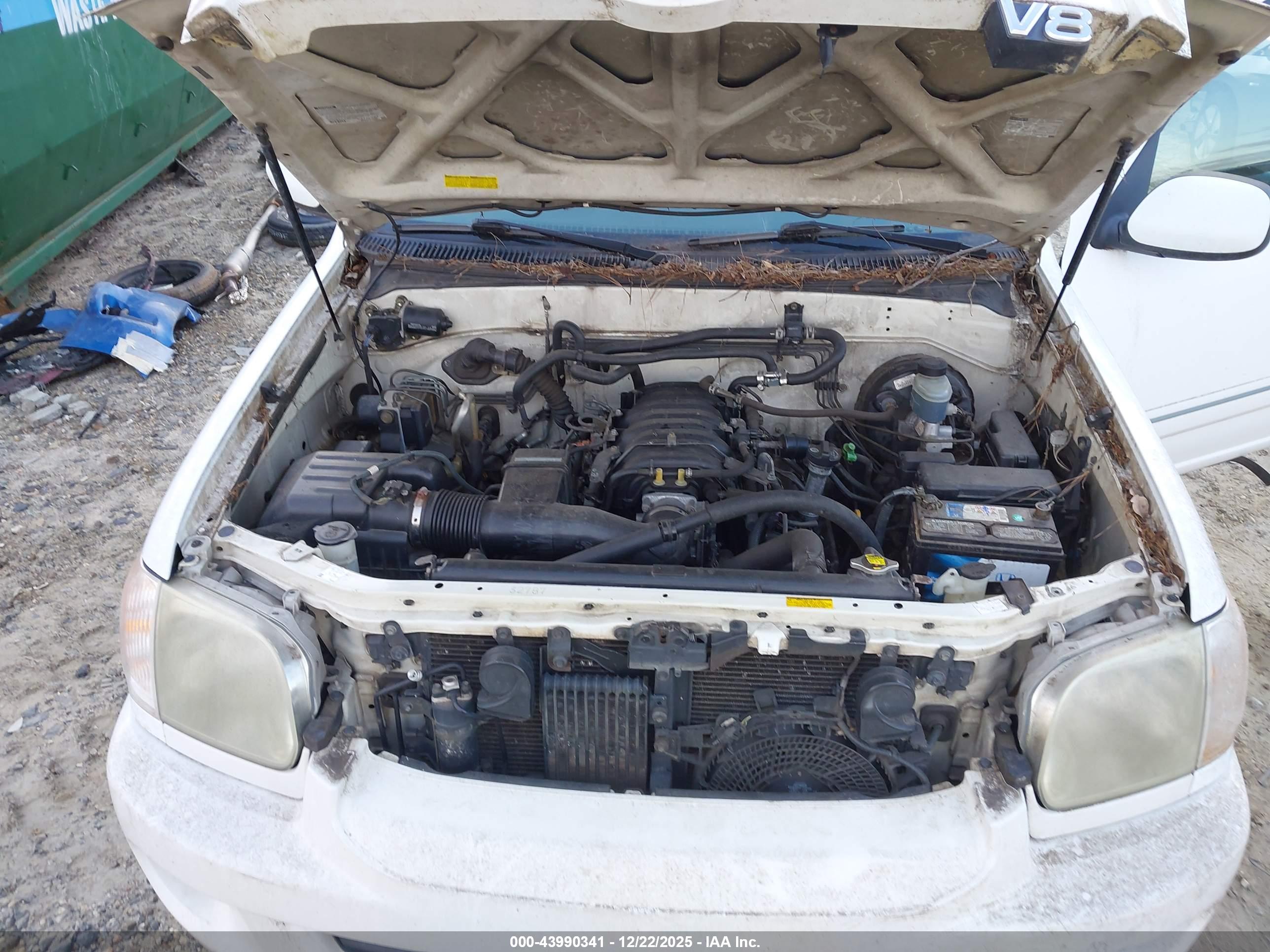TOYOTA SEQUOIA image 10