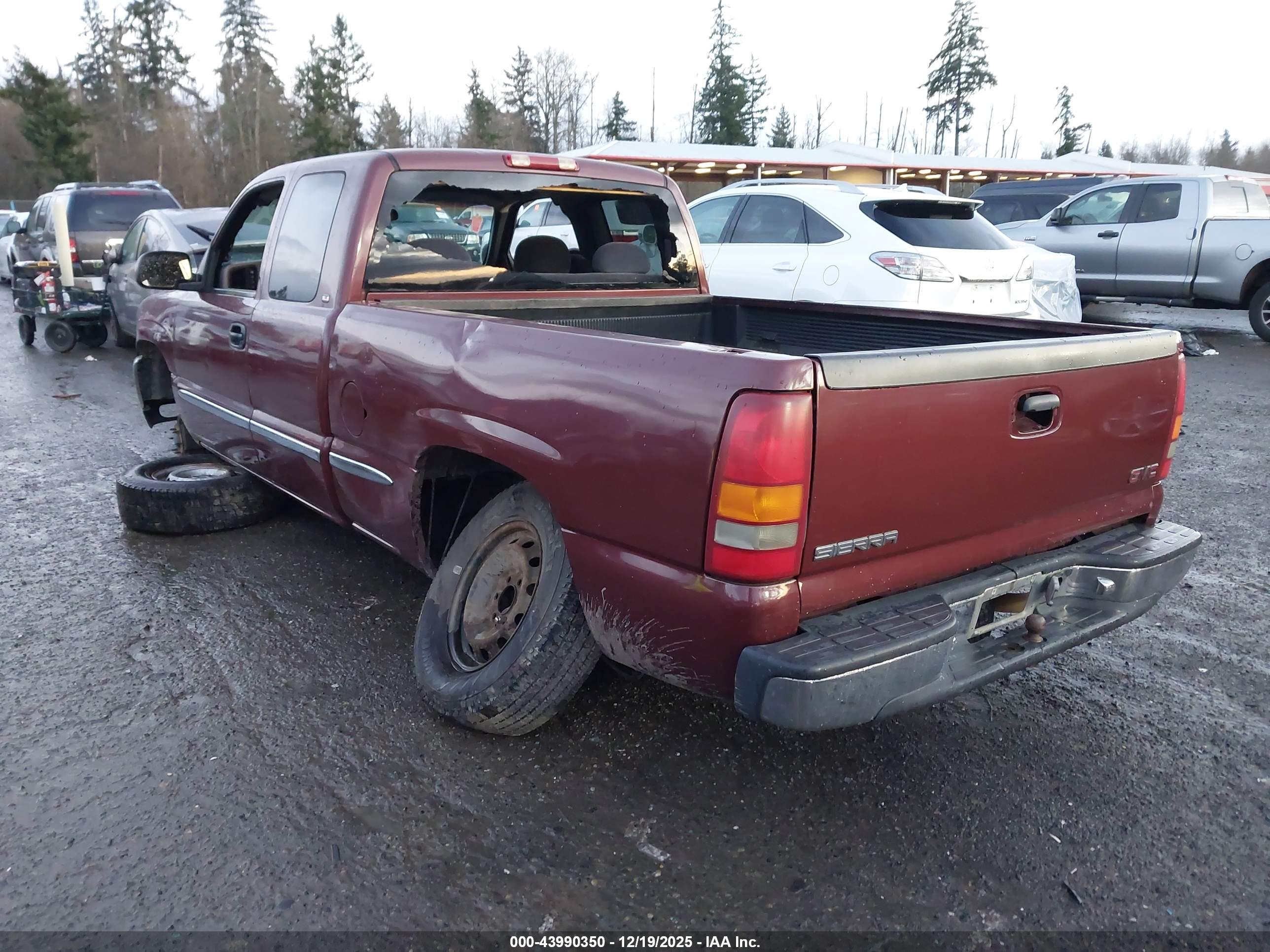GMC SIERRA image 3