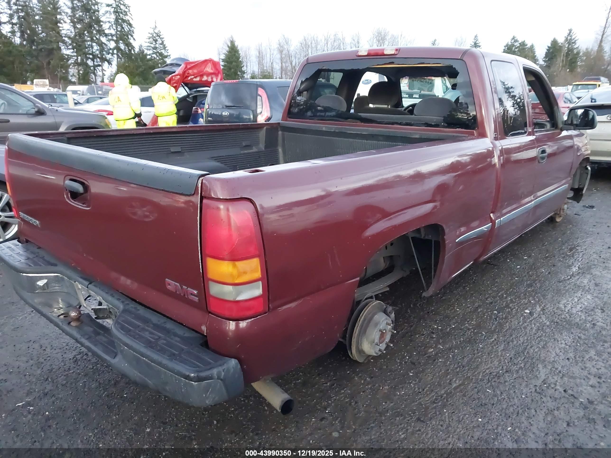 GMC SIERRA image 4