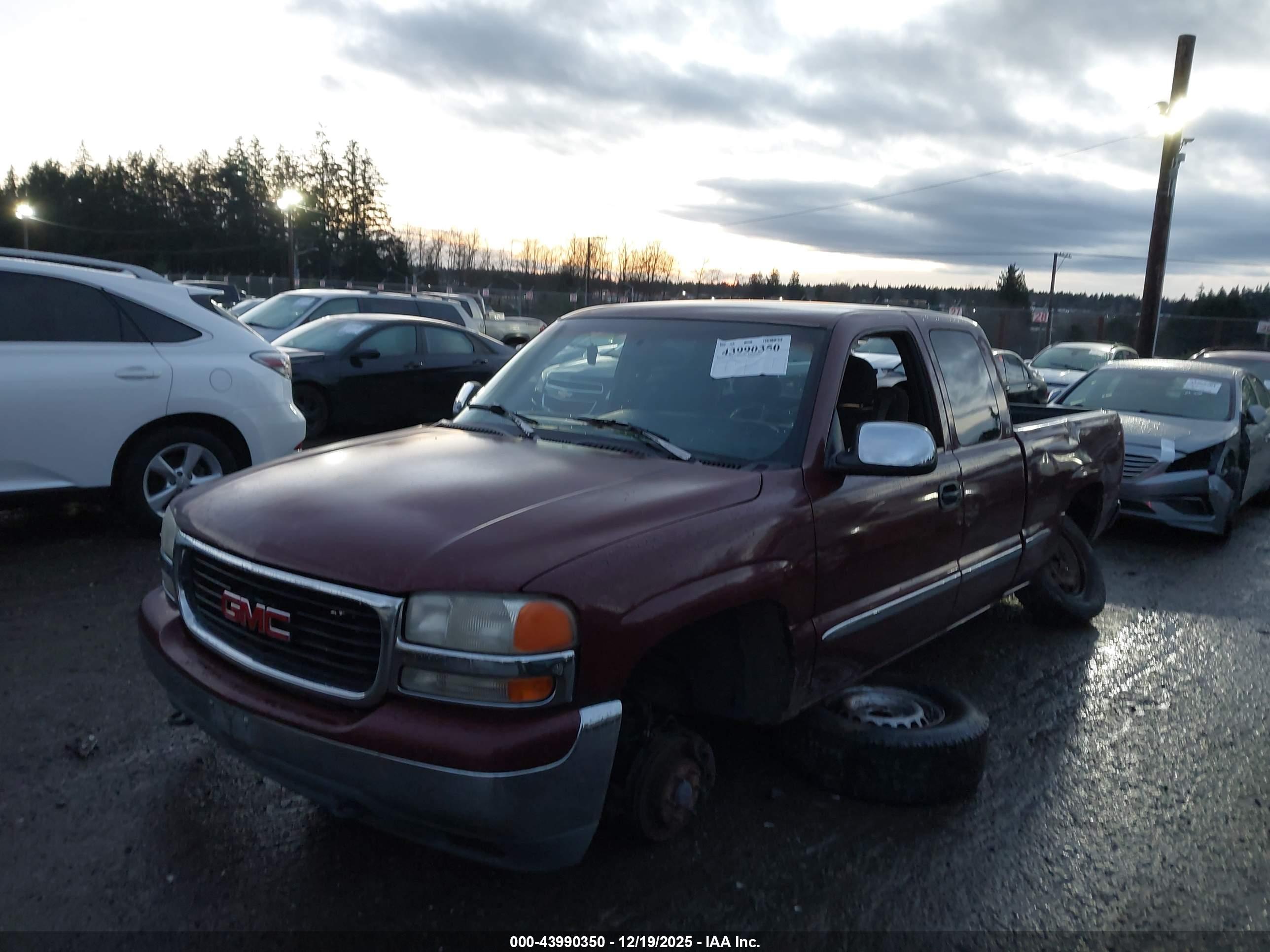 GMC SIERRA image 6