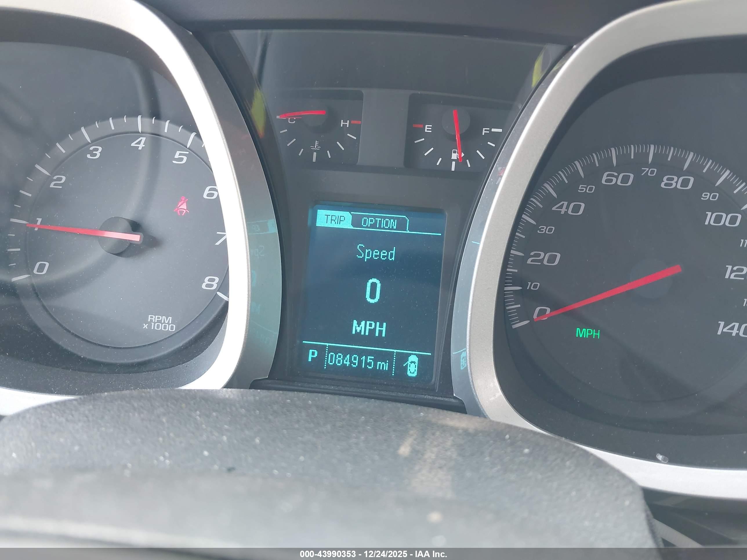 CHEVROLET EQUINOX image 7