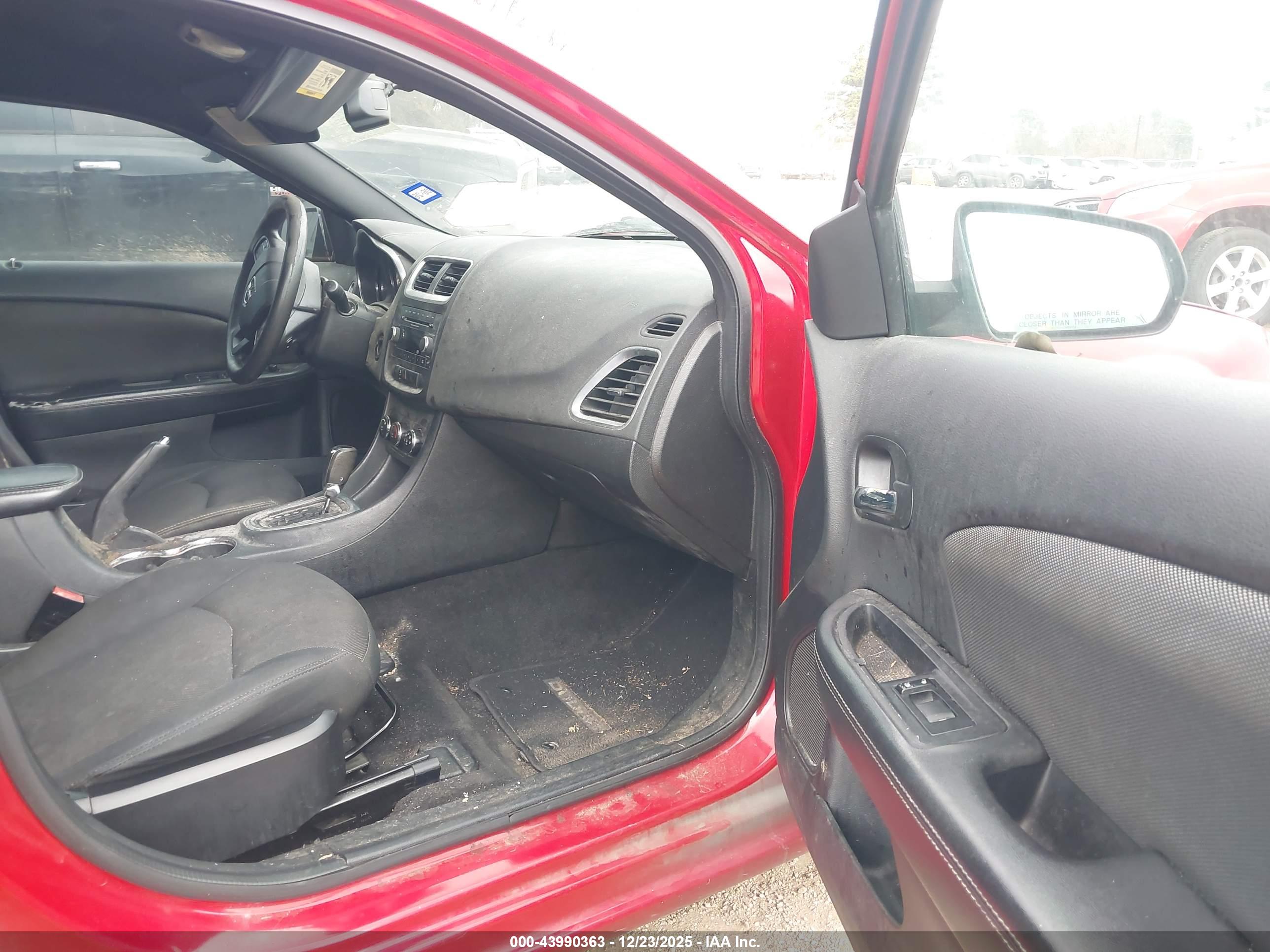 DODGE AVENGER image 5