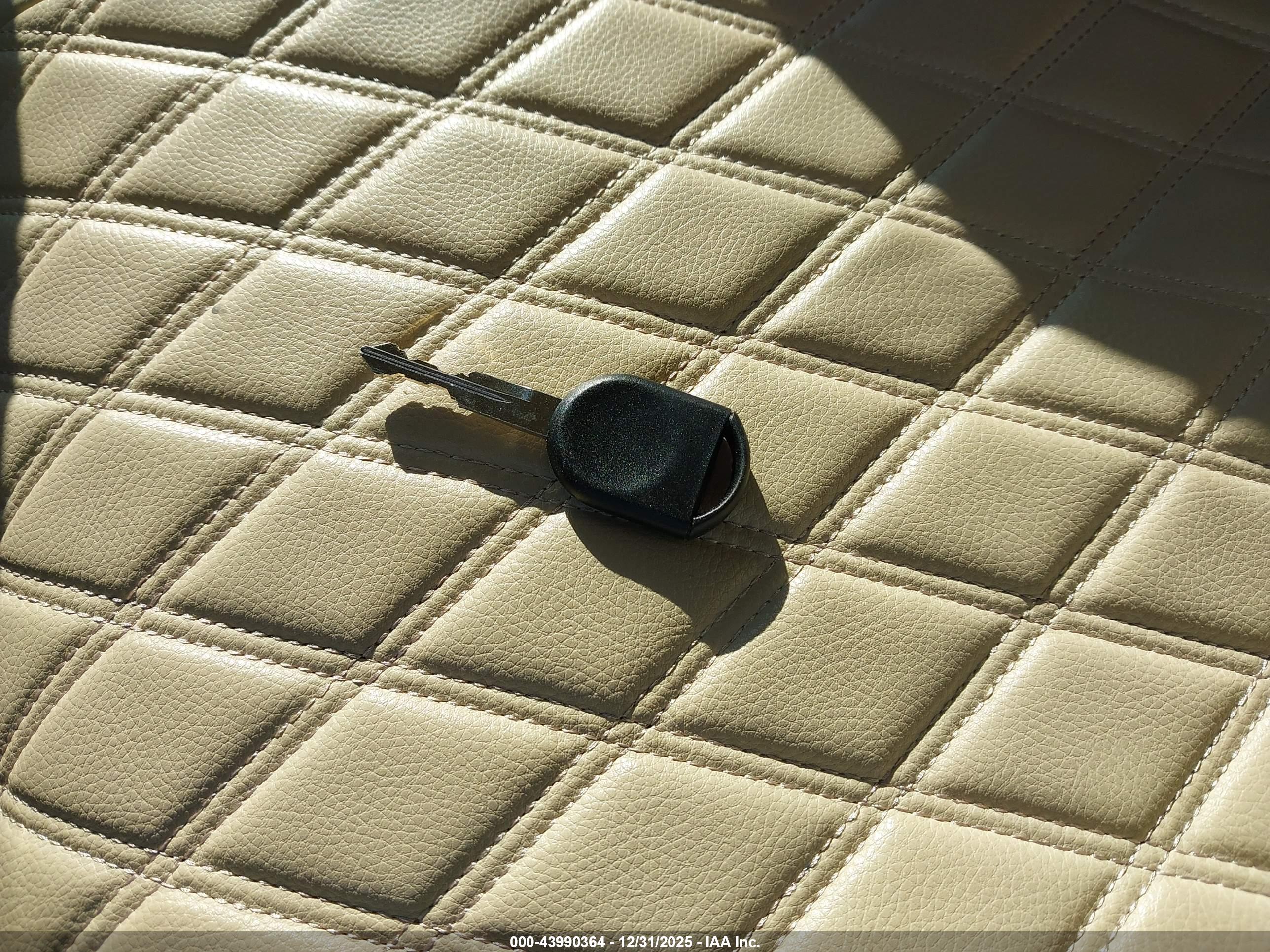 LINCOLN NAVIGATOR image 11