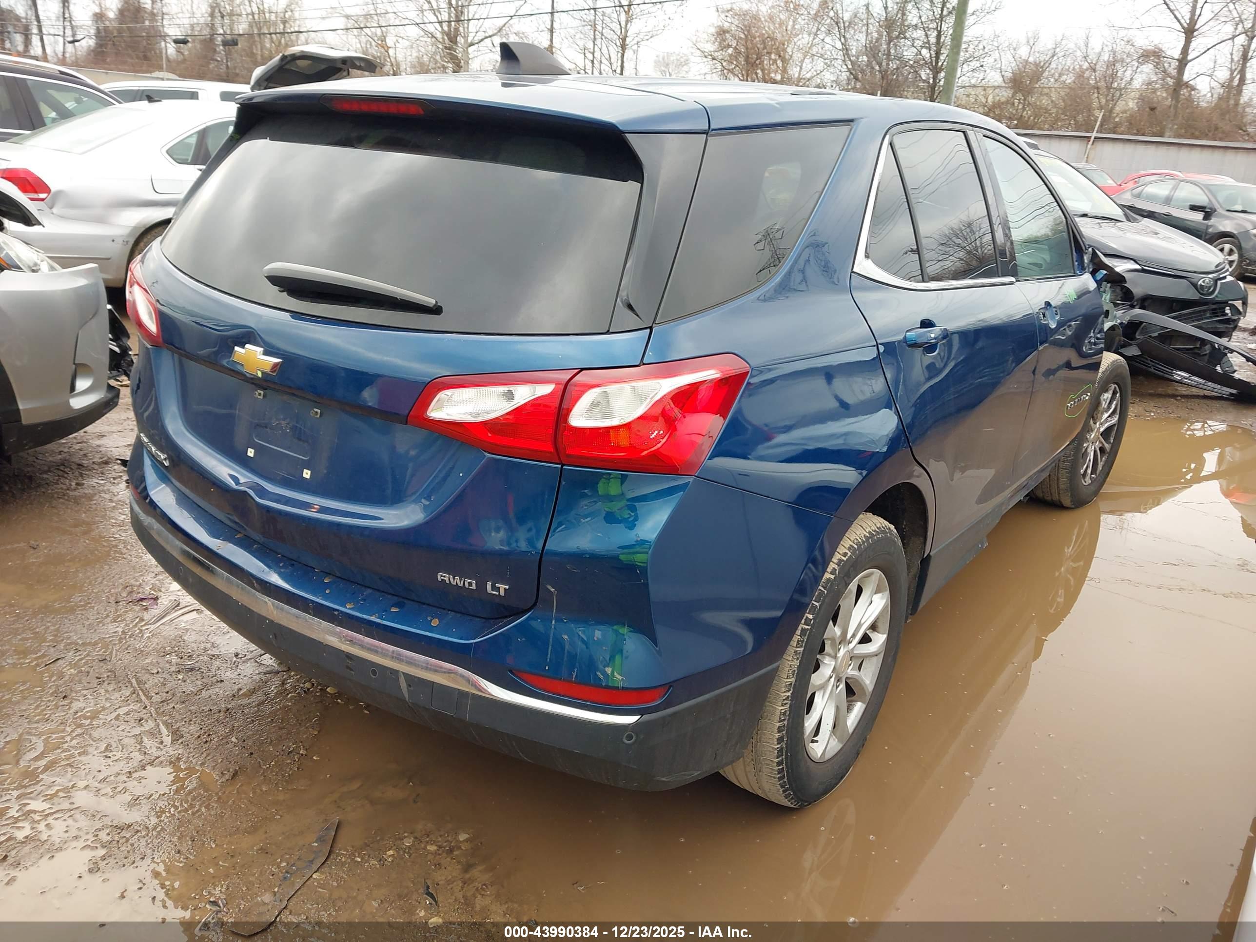 CHEVROLET EQUINOX image 4