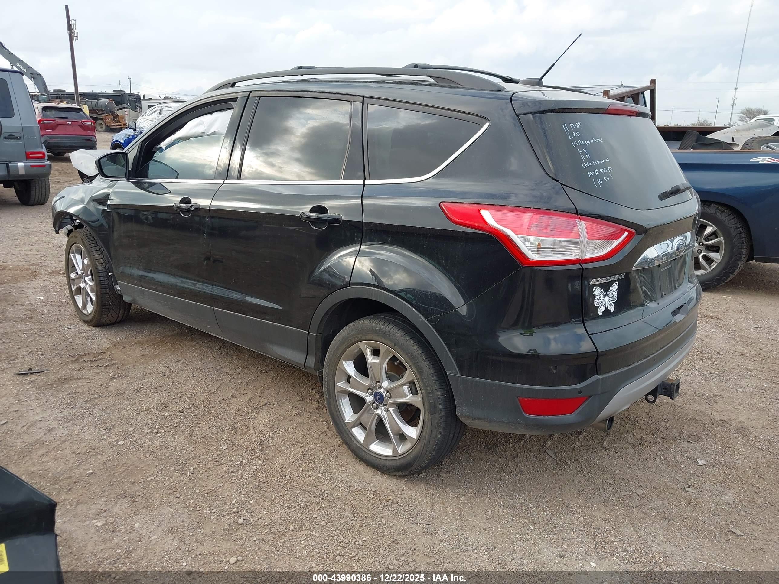 FORD ESCAPE image 3