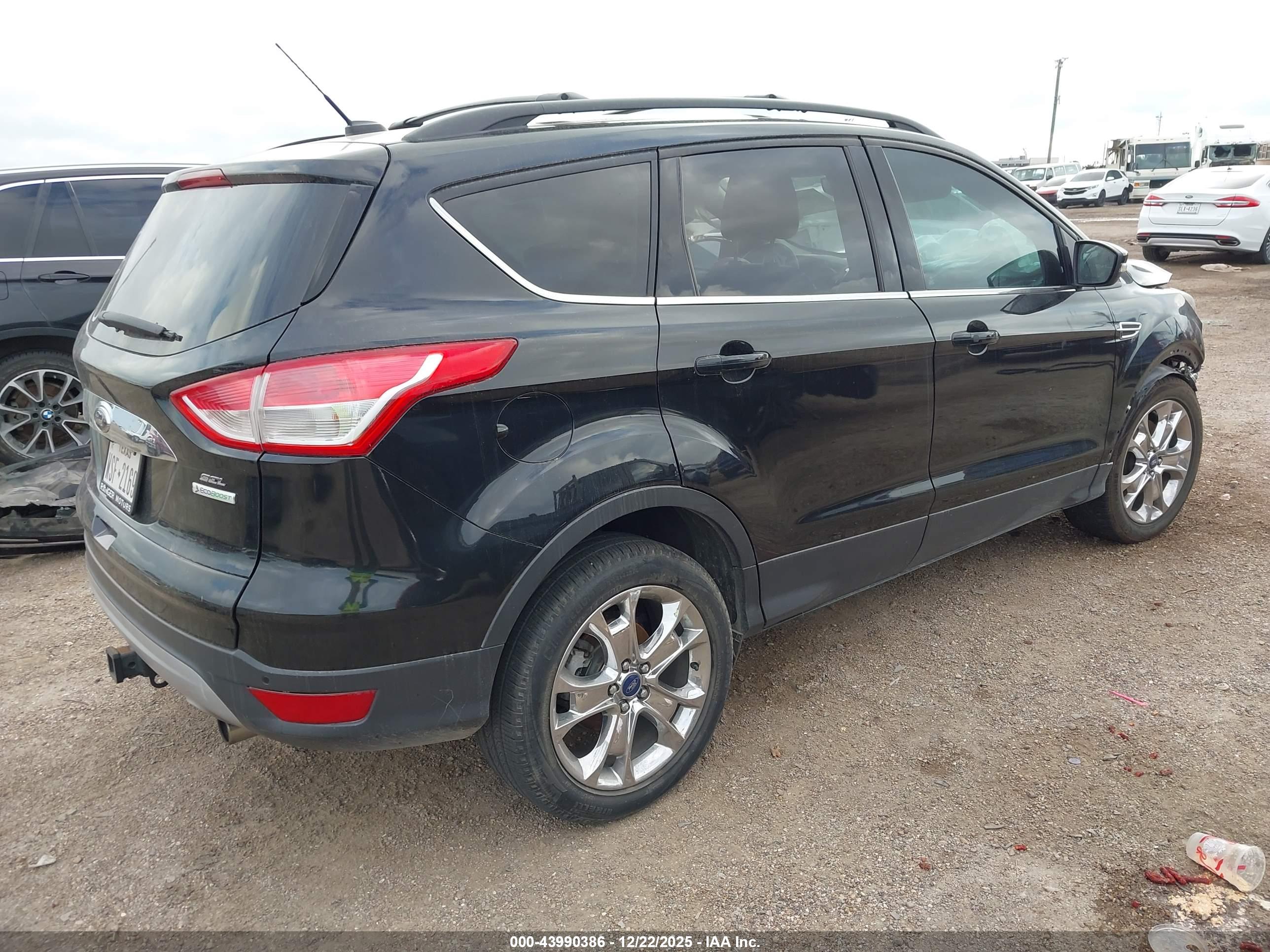 FORD ESCAPE image 4