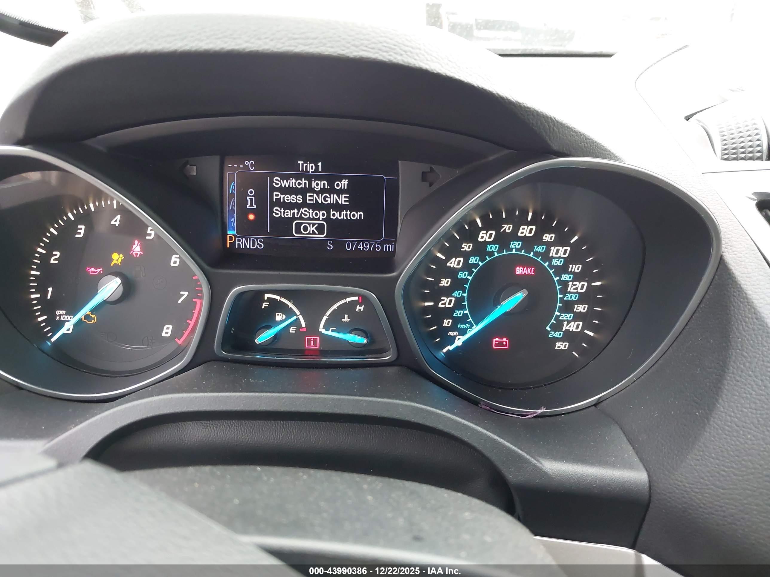 FORD ESCAPE image 7