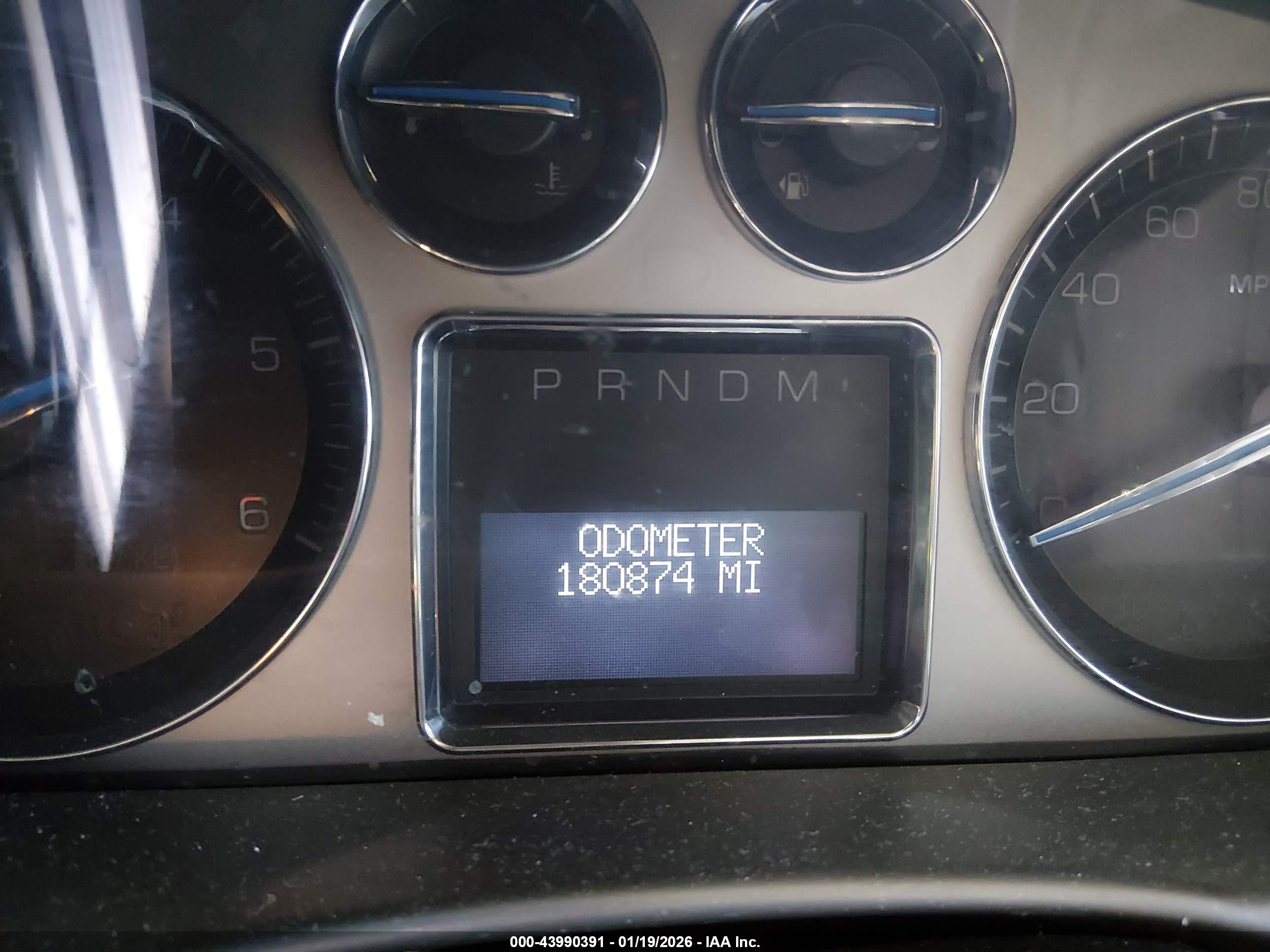 CADILLAC ESCALADE image 7