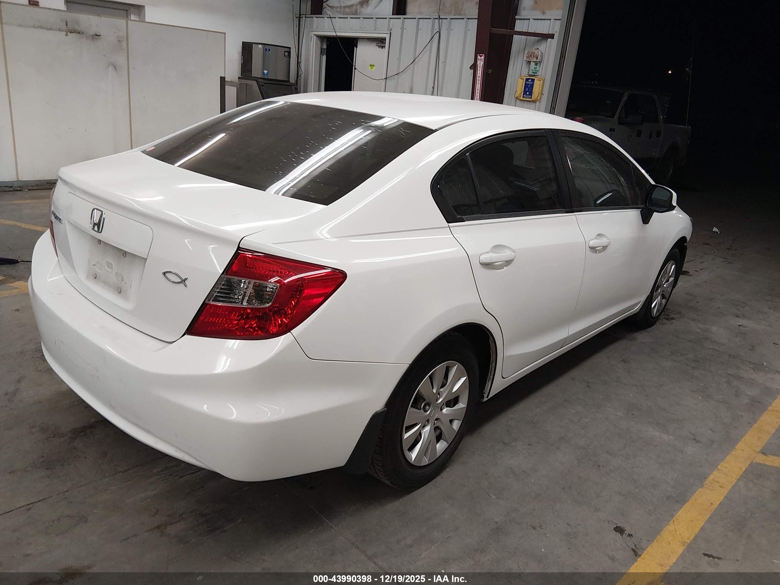 HONDA CIVIC image 4