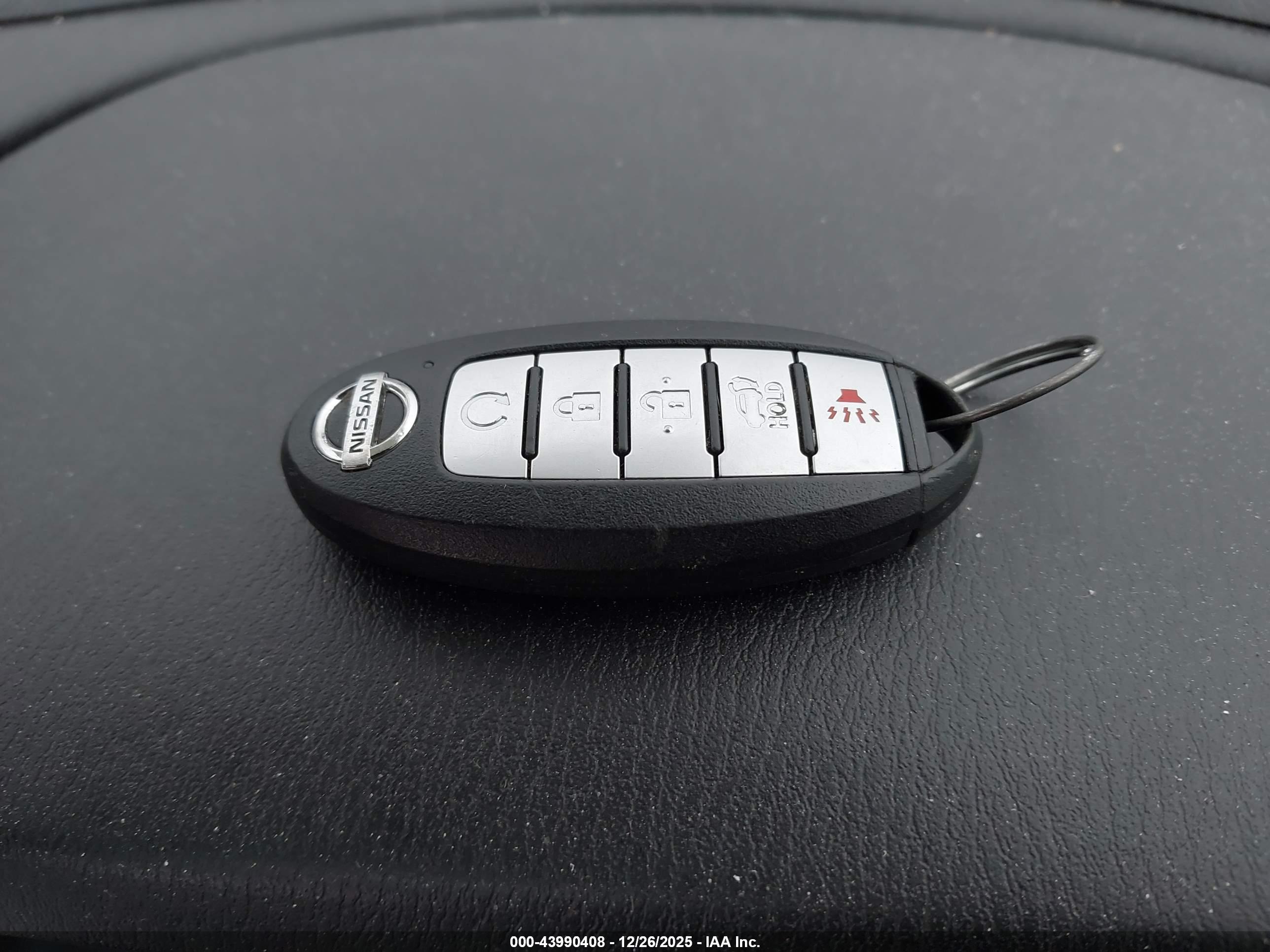 NISSAN PATHFINDER image 11