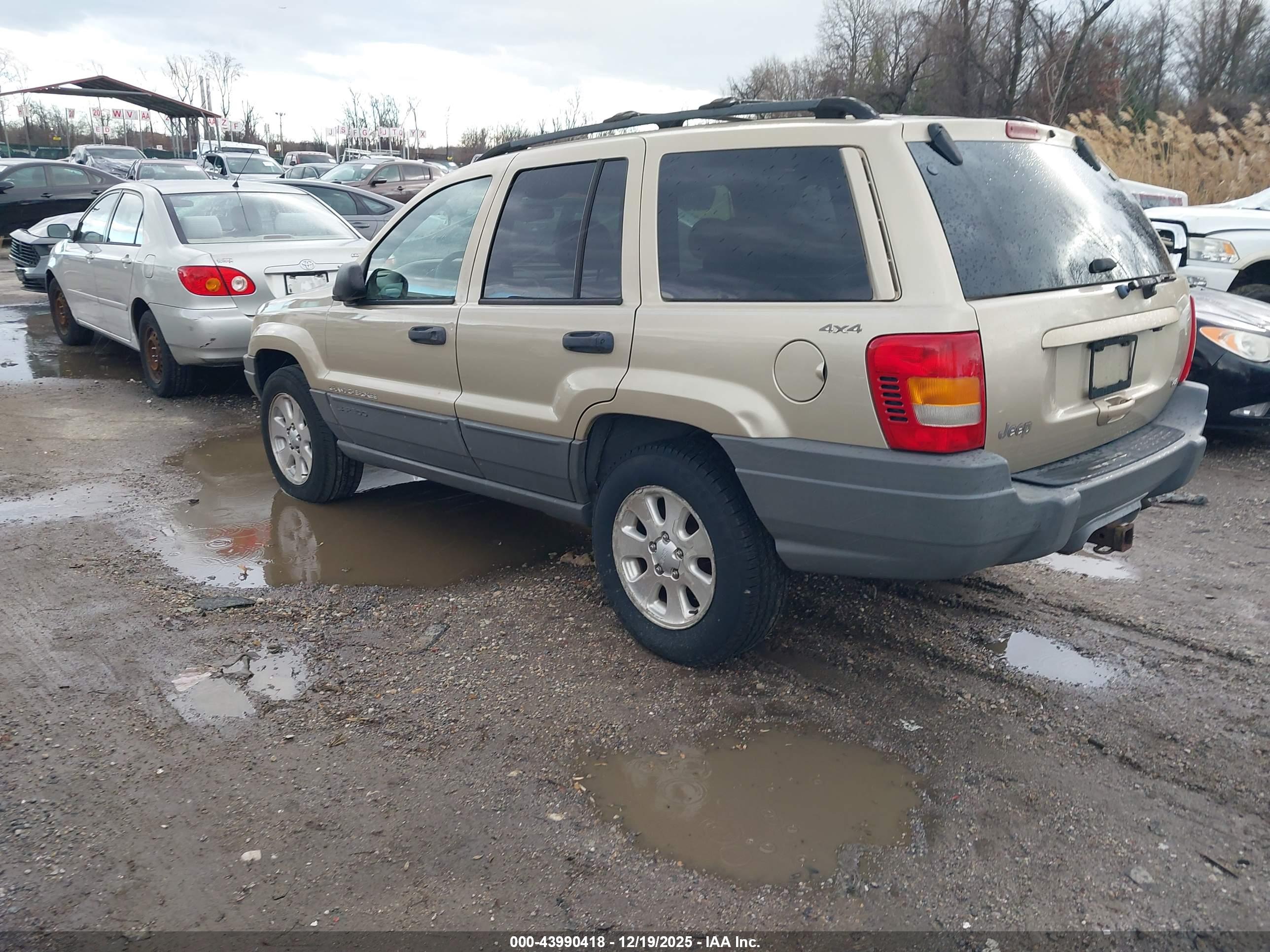 JEEP GRAND image 3