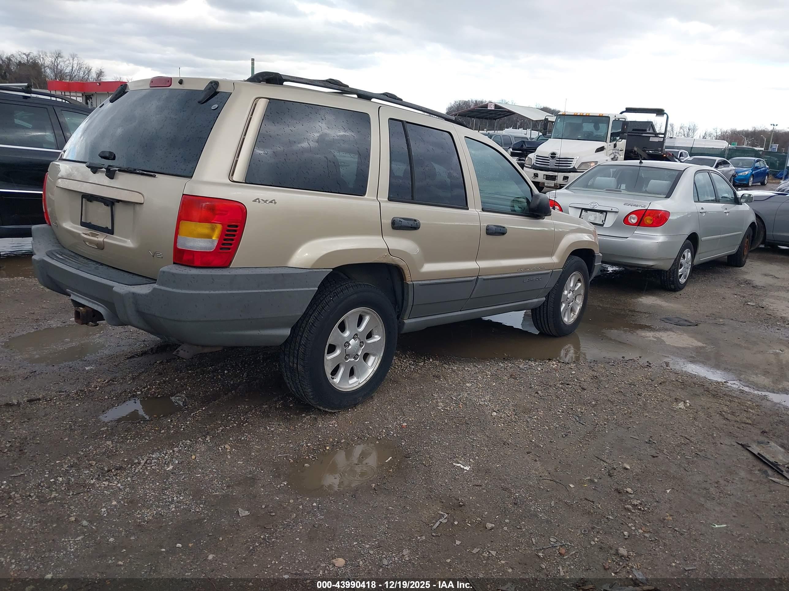 JEEP GRAND image 4