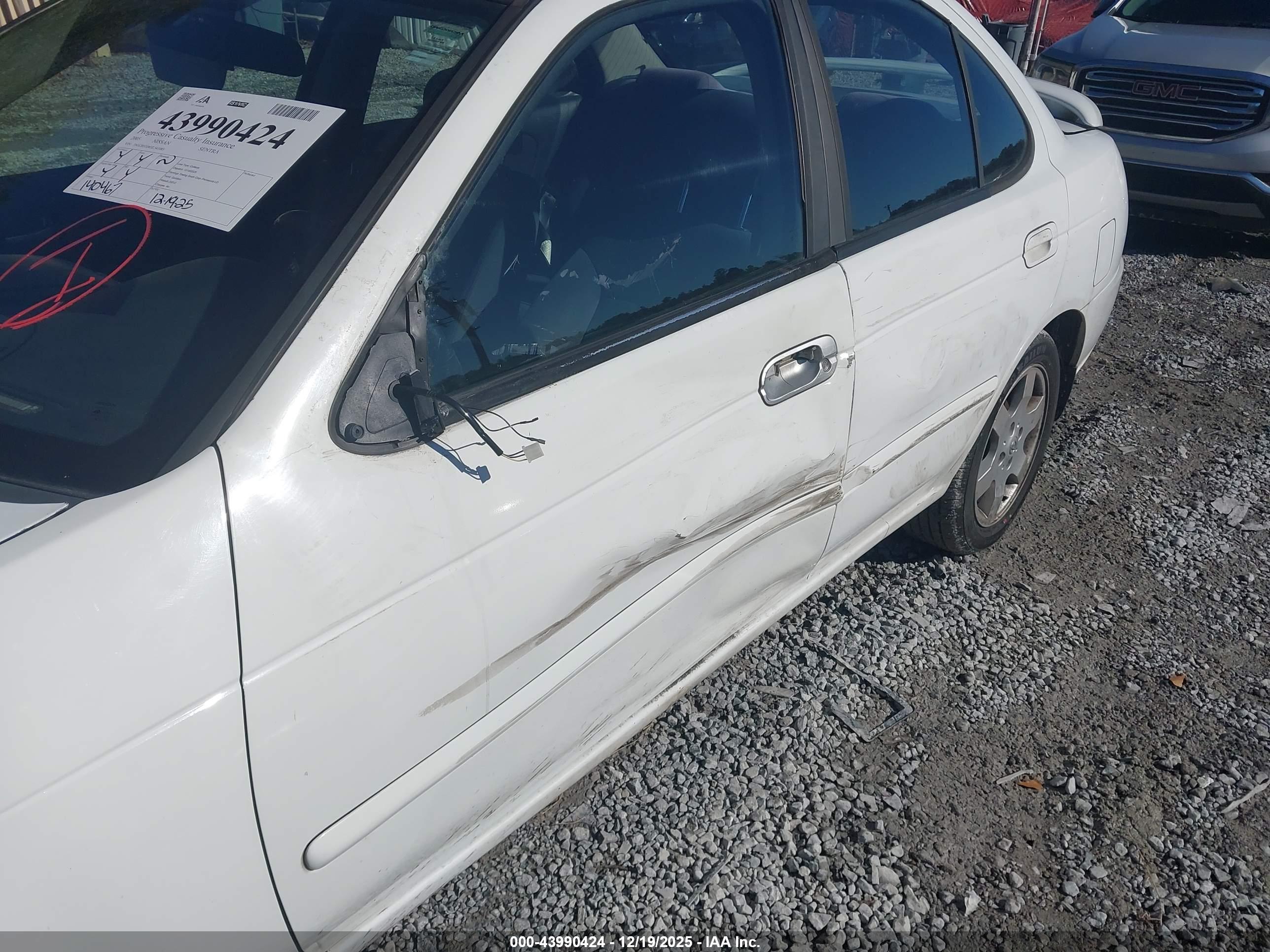NISSAN SENTRA image 6