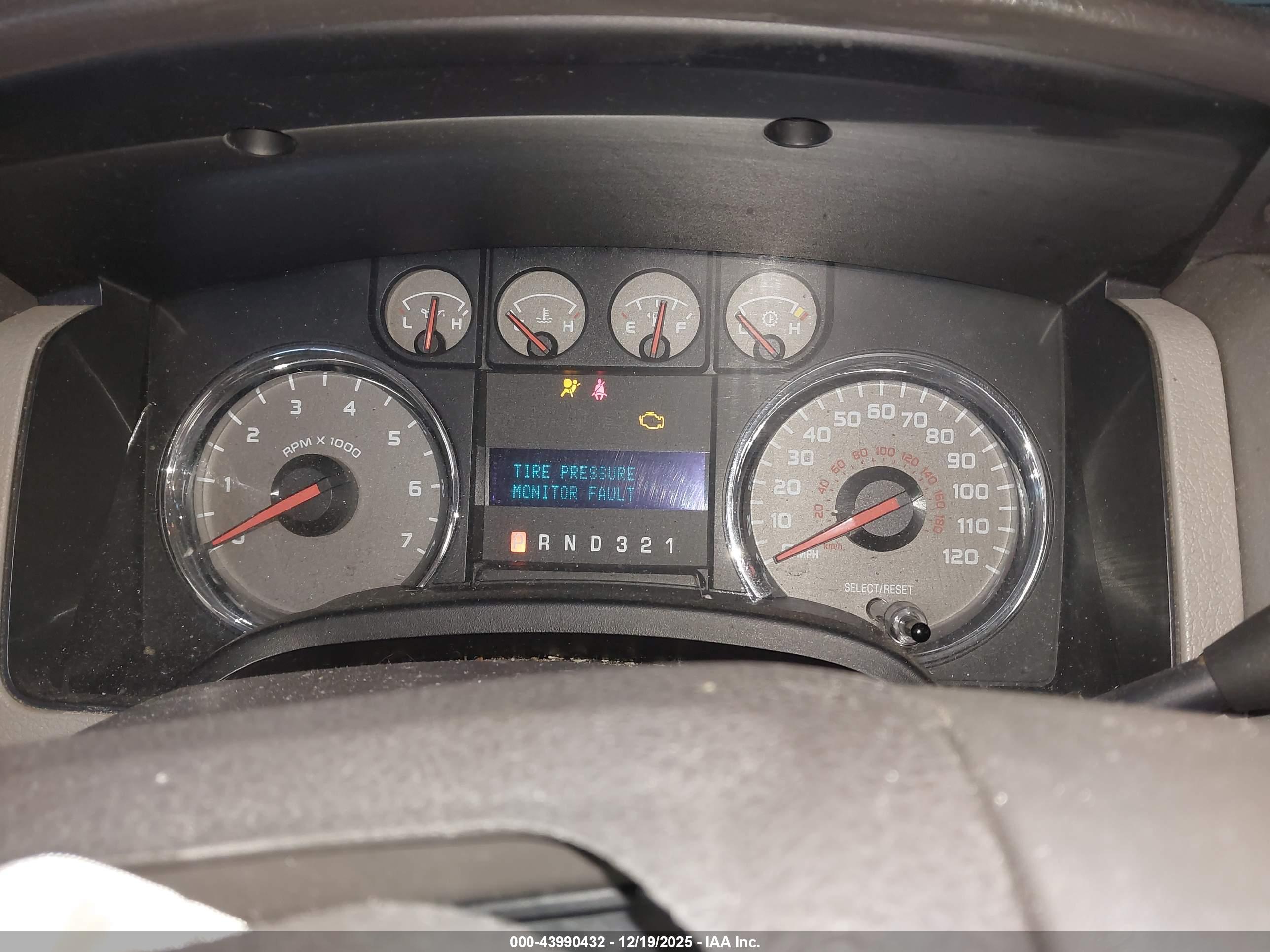 FORD F-150 image 7