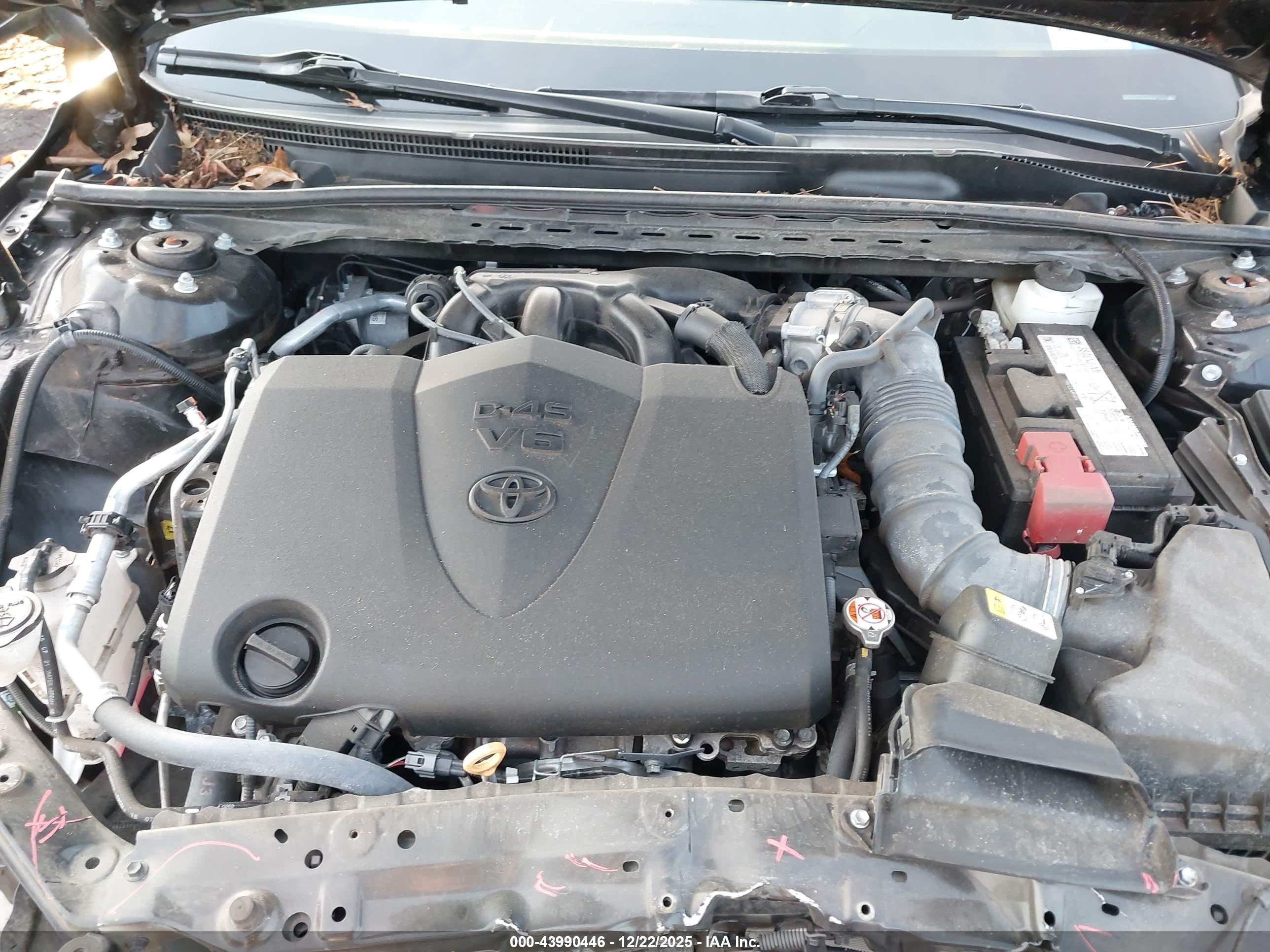 TOYOTA AVALON image 10