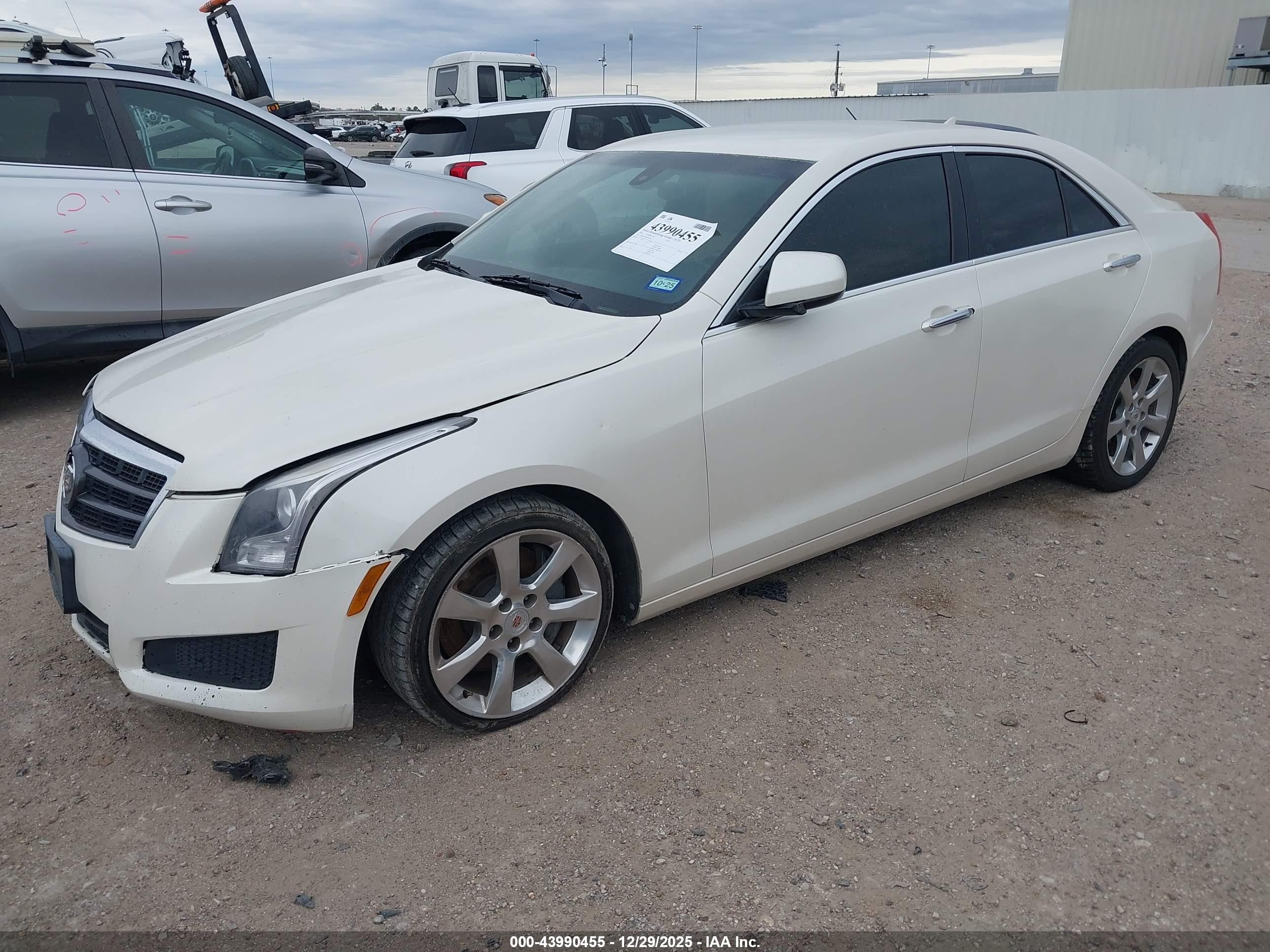 CADILLAC ATS image 2