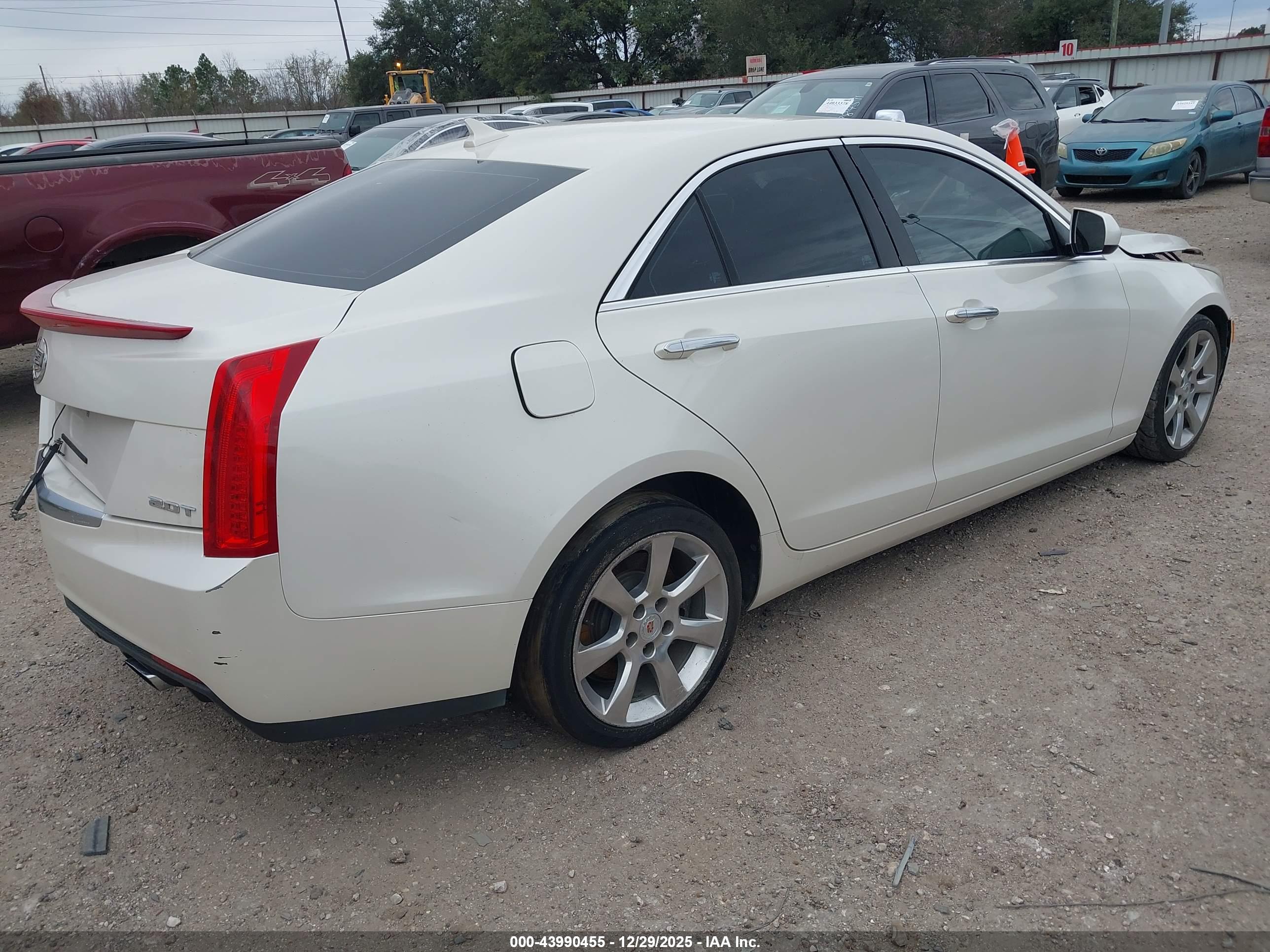CADILLAC ATS image 4