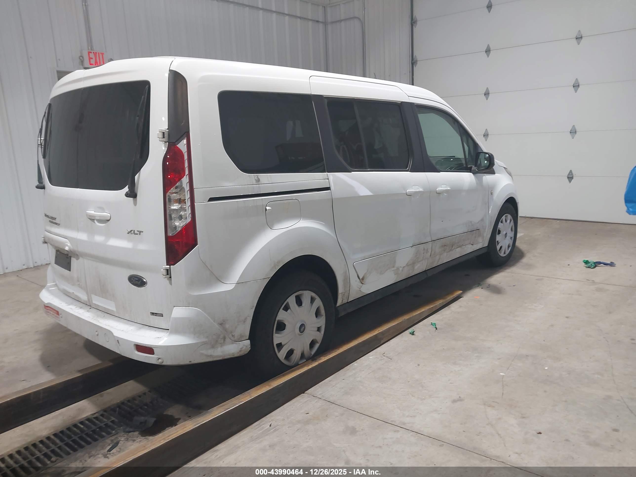 FORD TRANSIT image 4