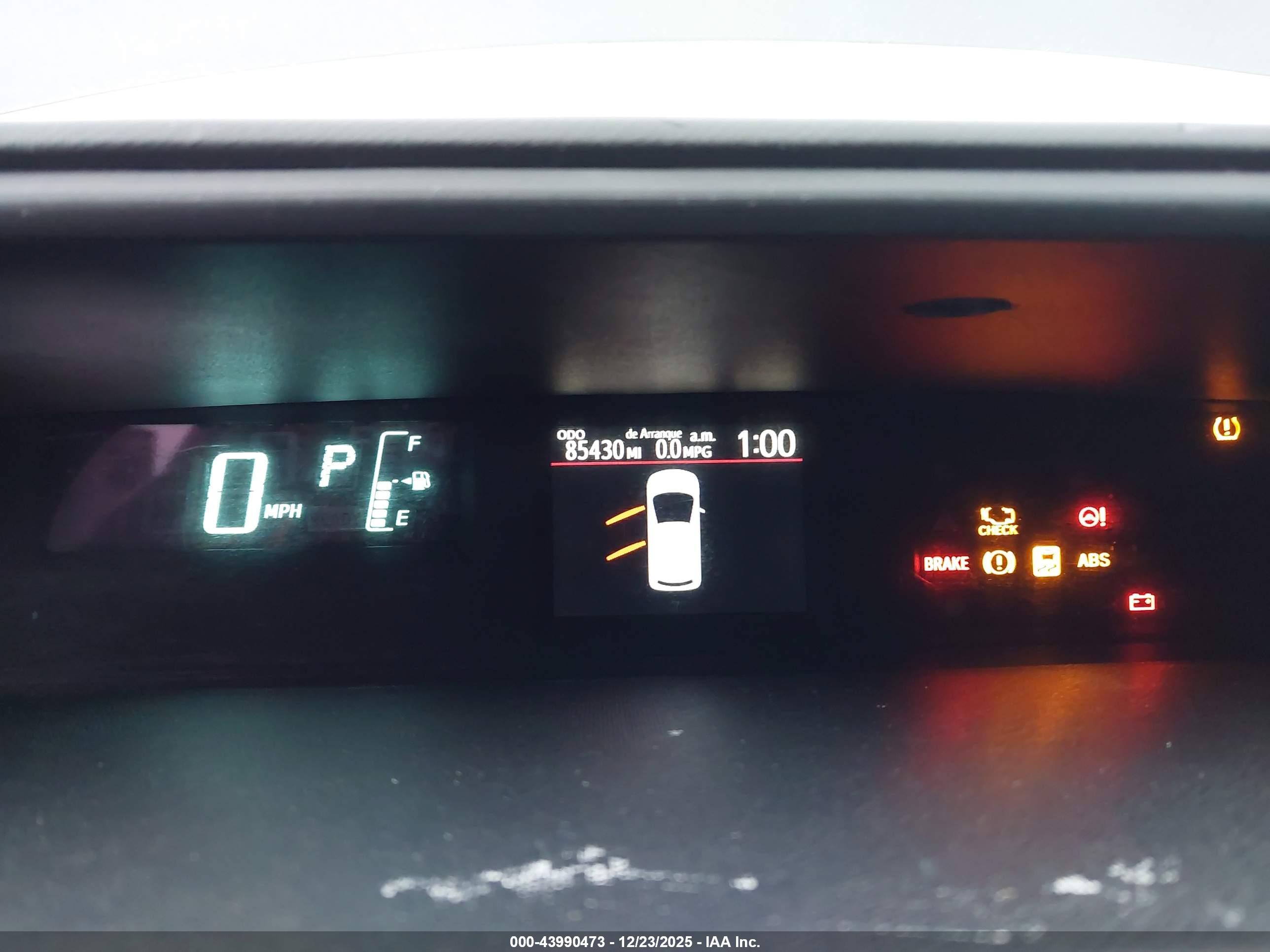 TOYOTA PRIUS image 7