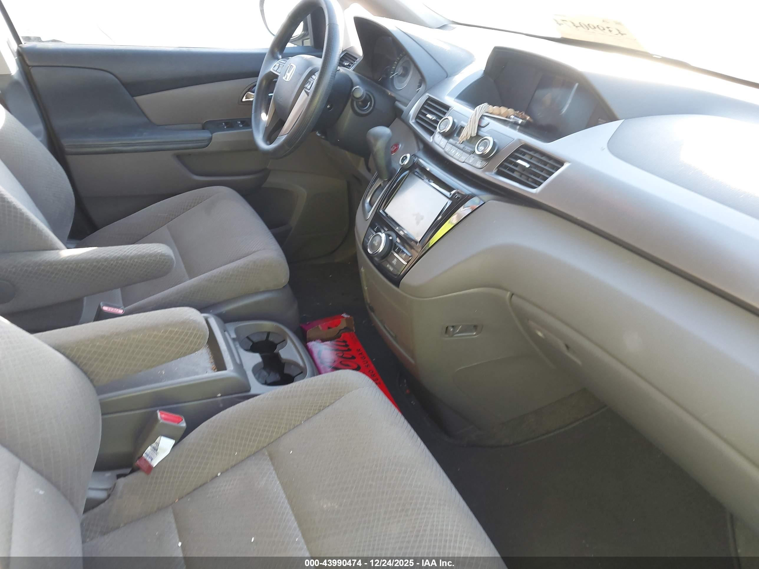HONDA ODYSSEY image 5