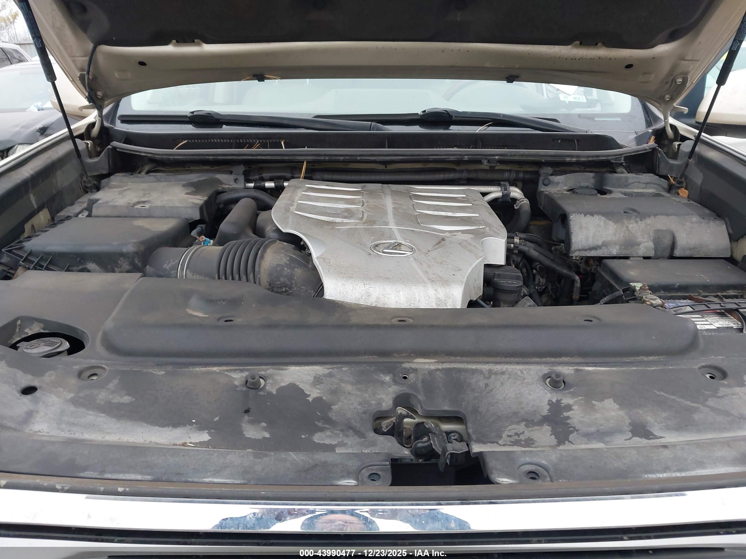 LEXUS GX image 10