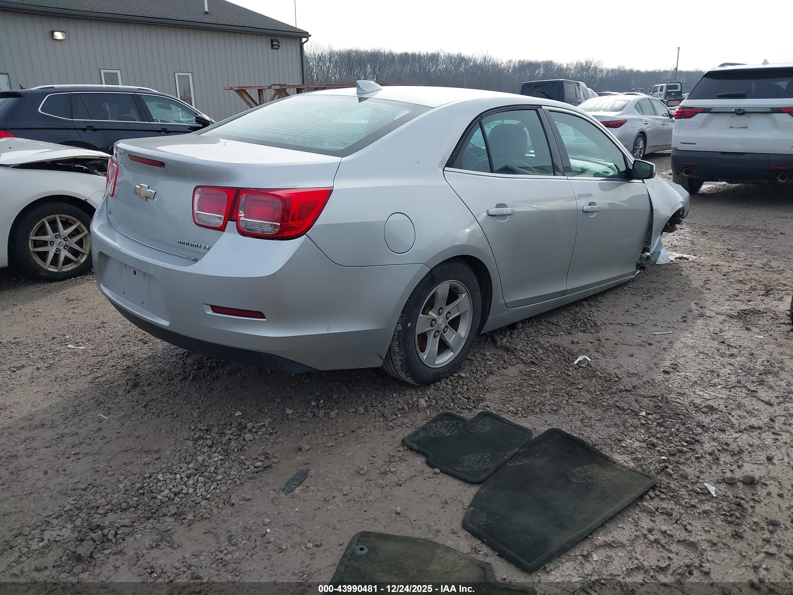 CHEVROLET MALIBU image 4