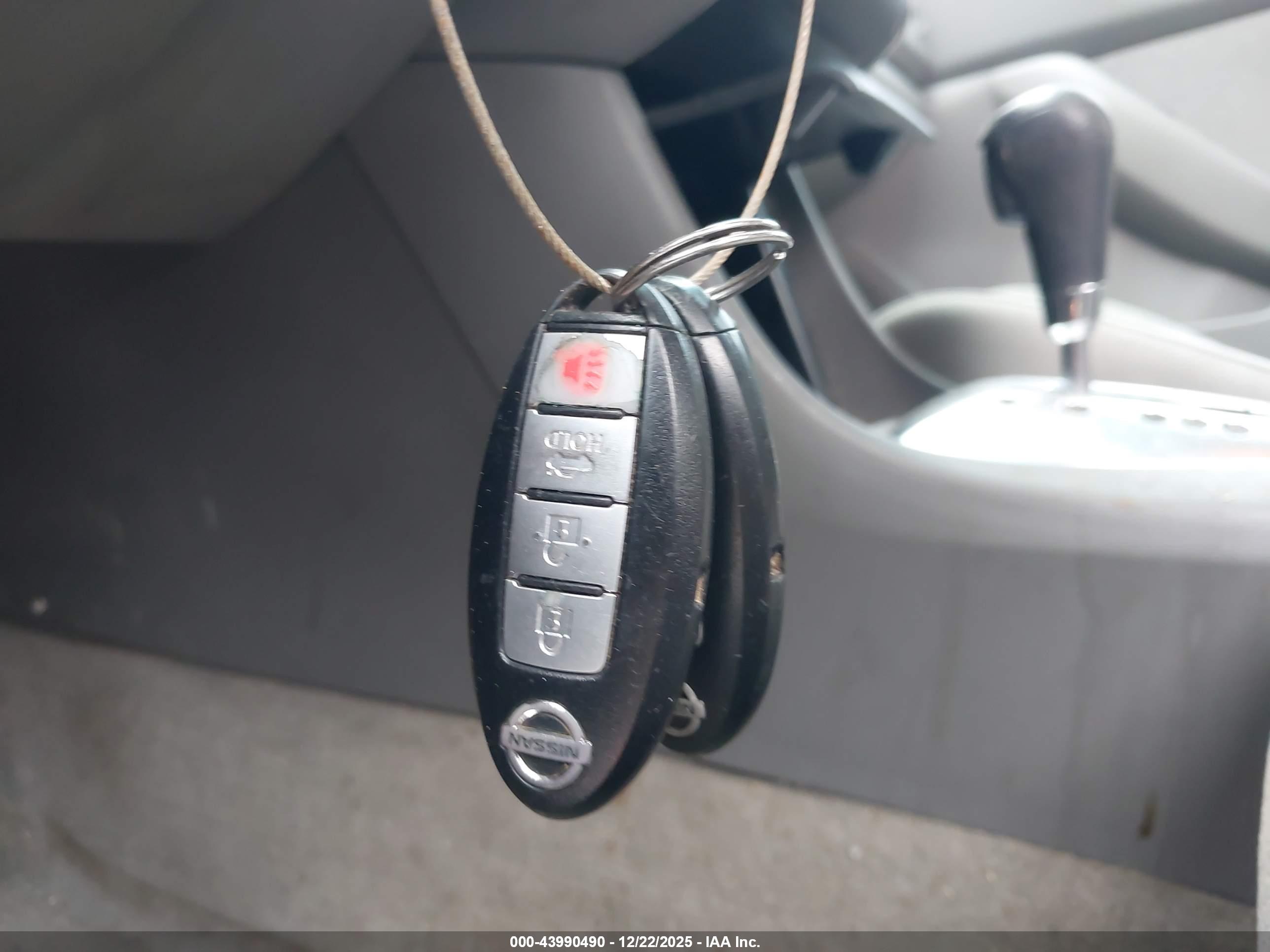 NISSAN ALTIMA image 11