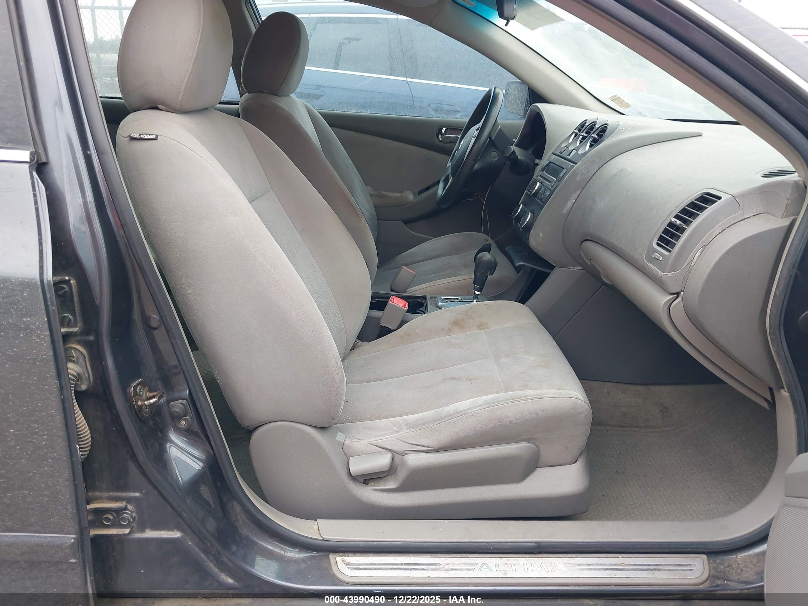 NISSAN ALTIMA image 5
