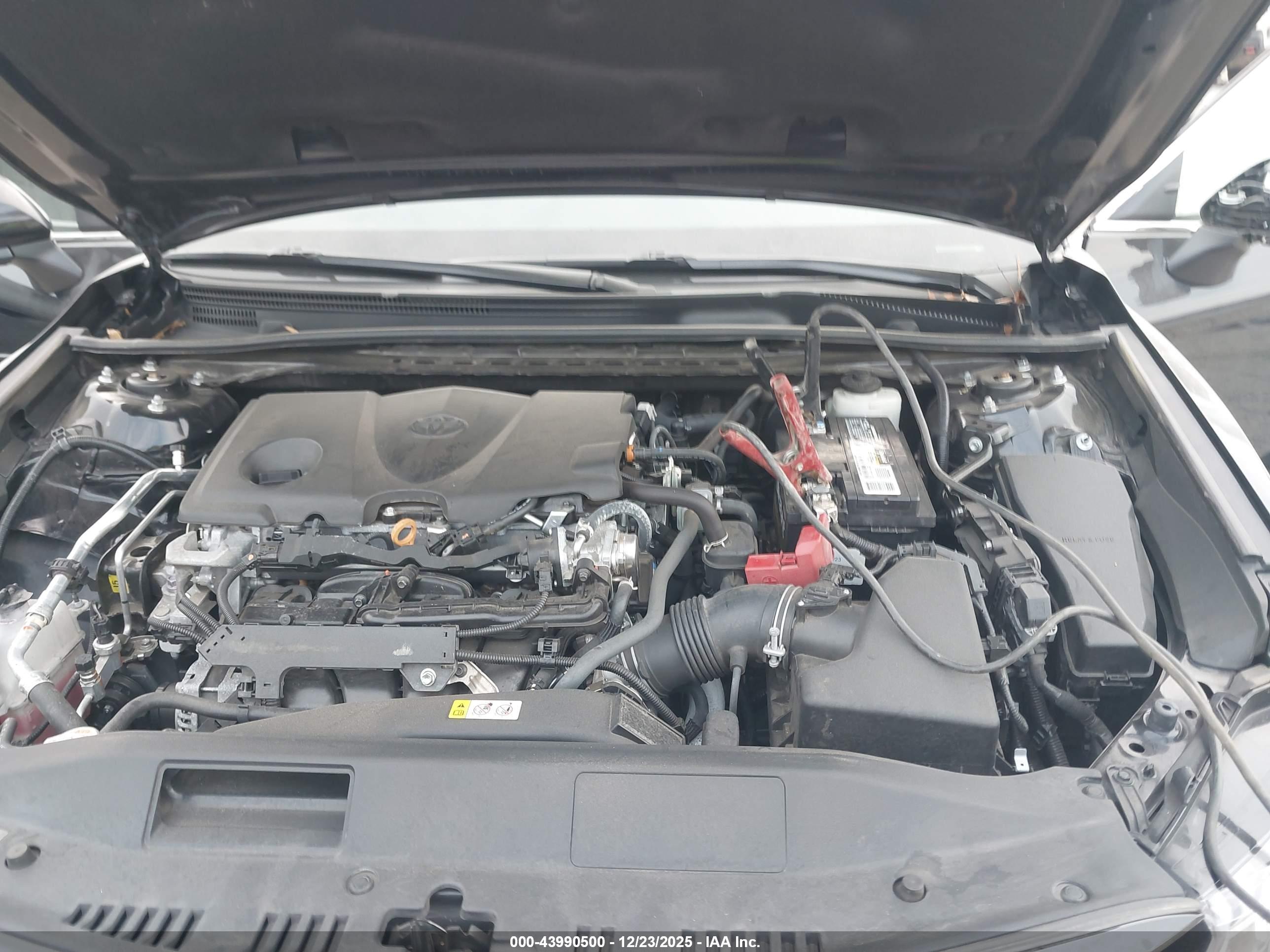TOYOTA CAMRY image 10