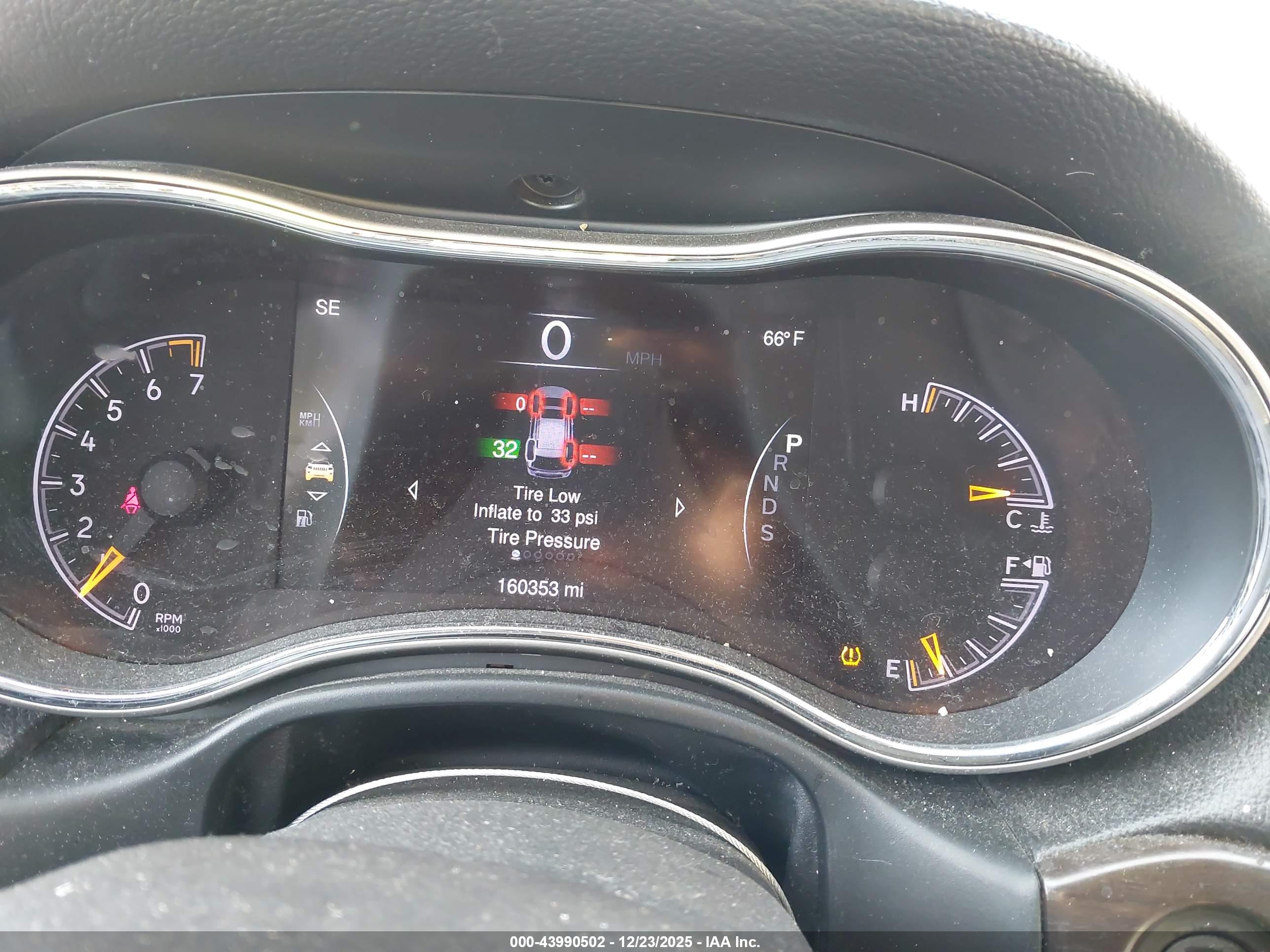 JEEP GRAND image 7