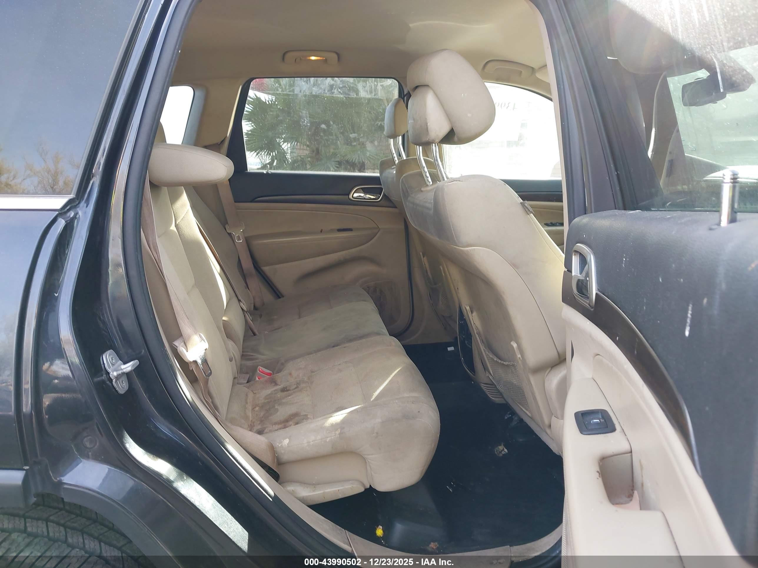 JEEP GRAND image 8