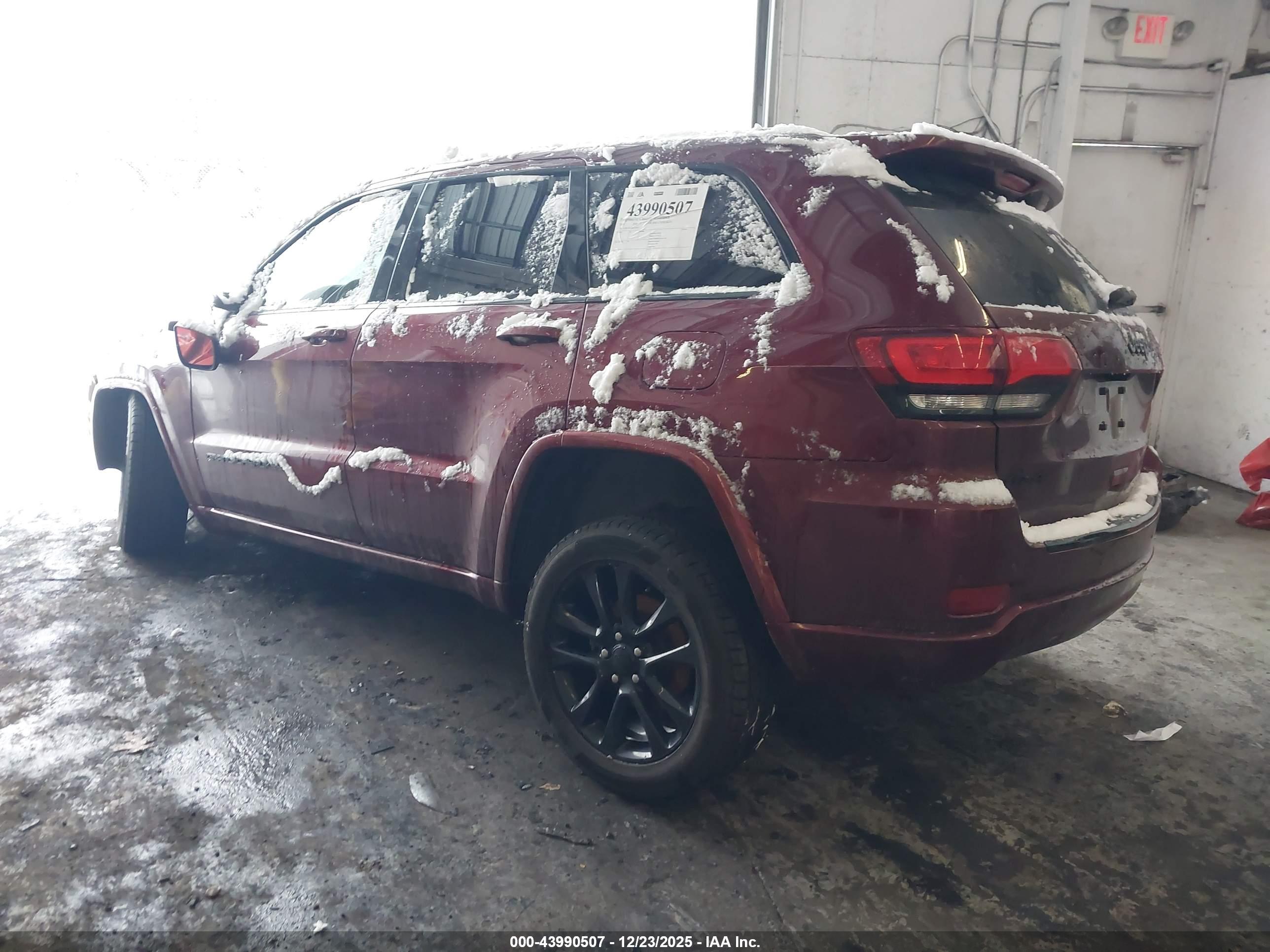 JEEP GRAND image 3