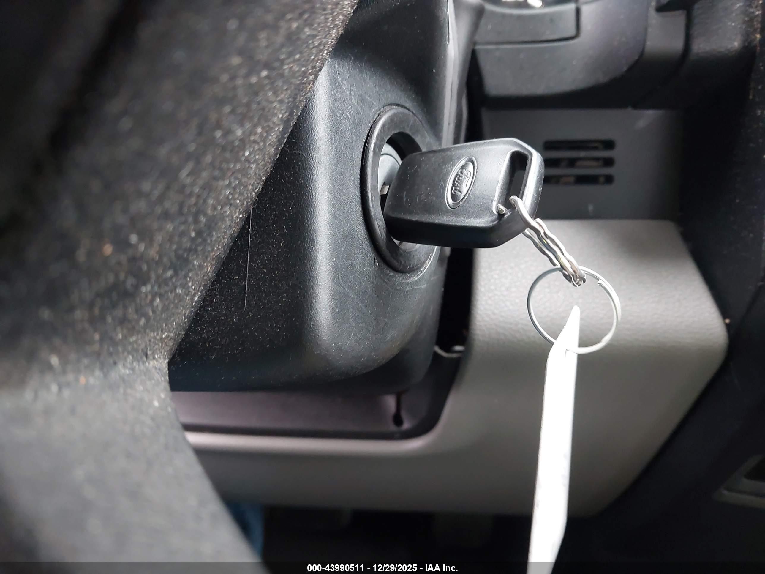 FORD F-150 image 11