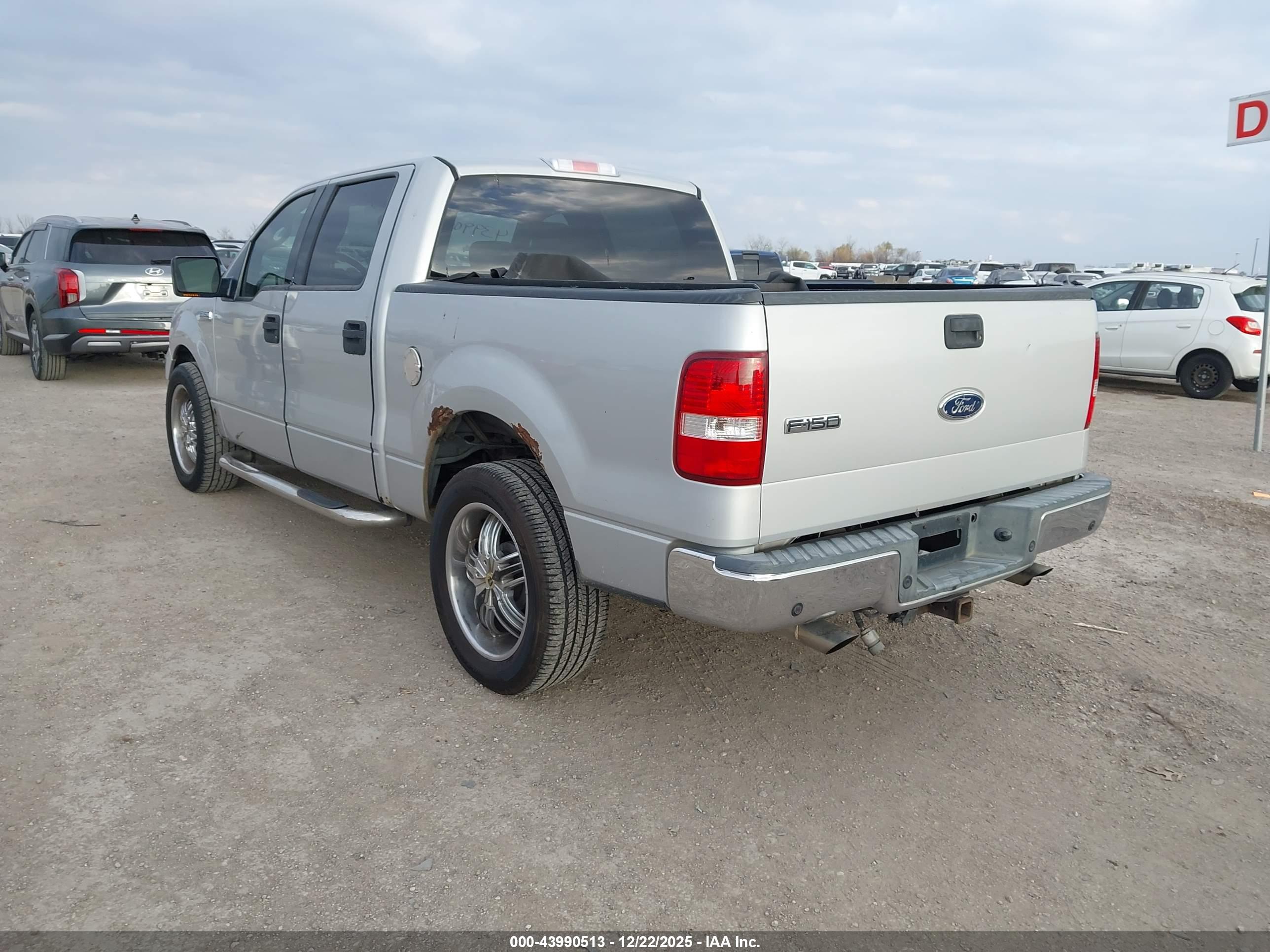 FORD F-150 image 3