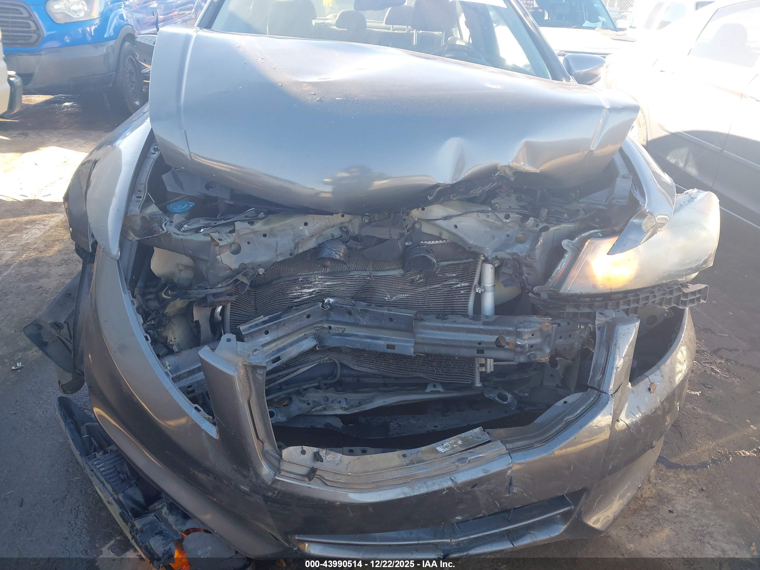 HONDA ACCORD image 6