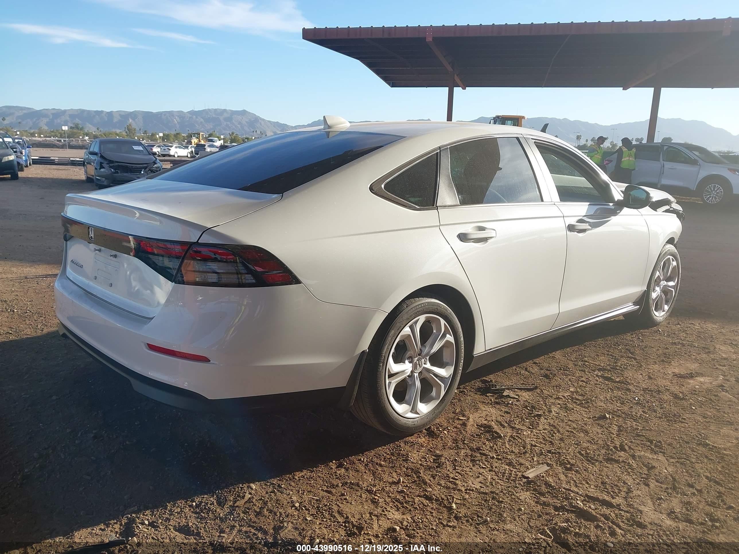 HONDA ACCORD image 4