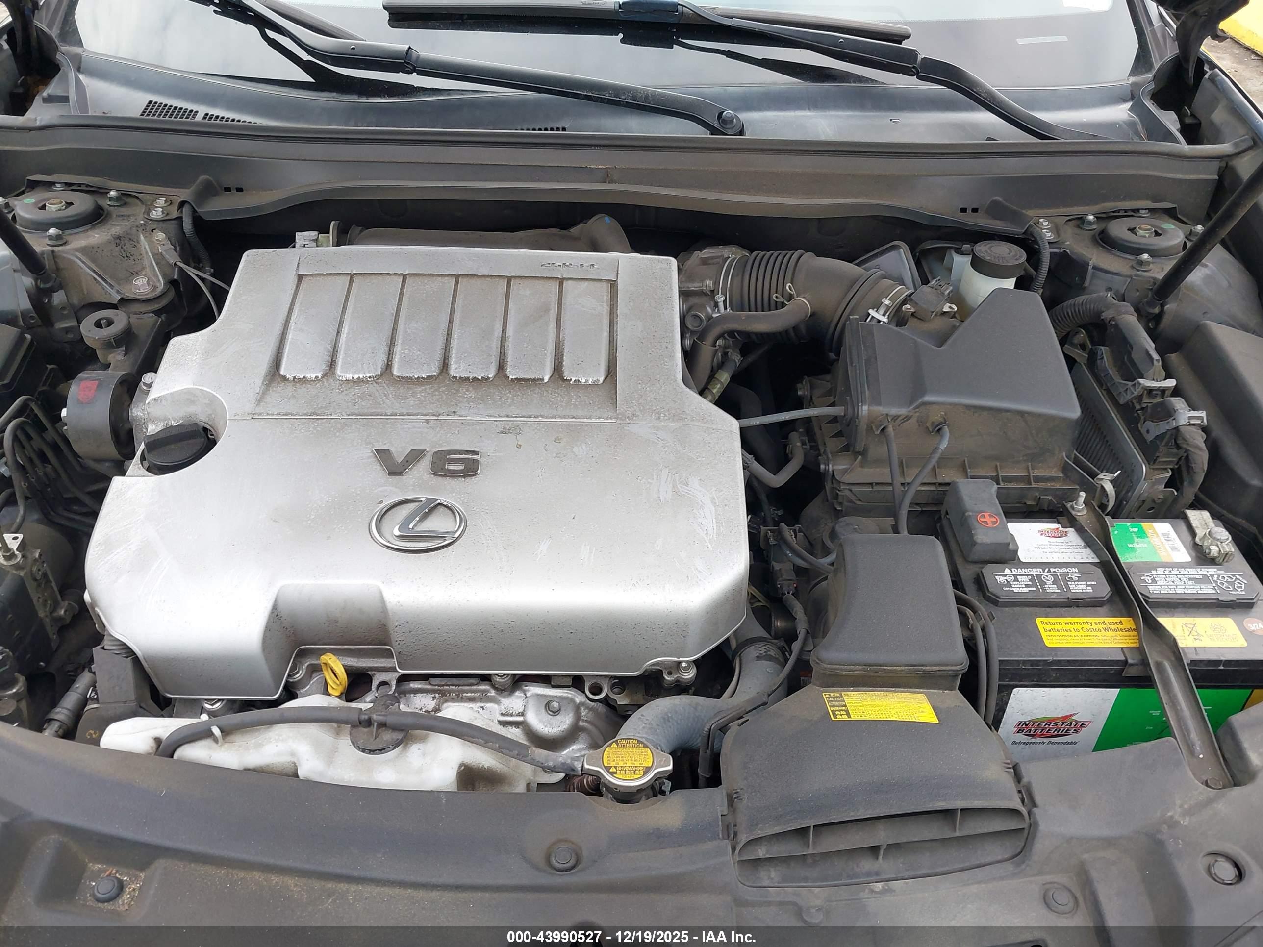 LEXUS ES image 10