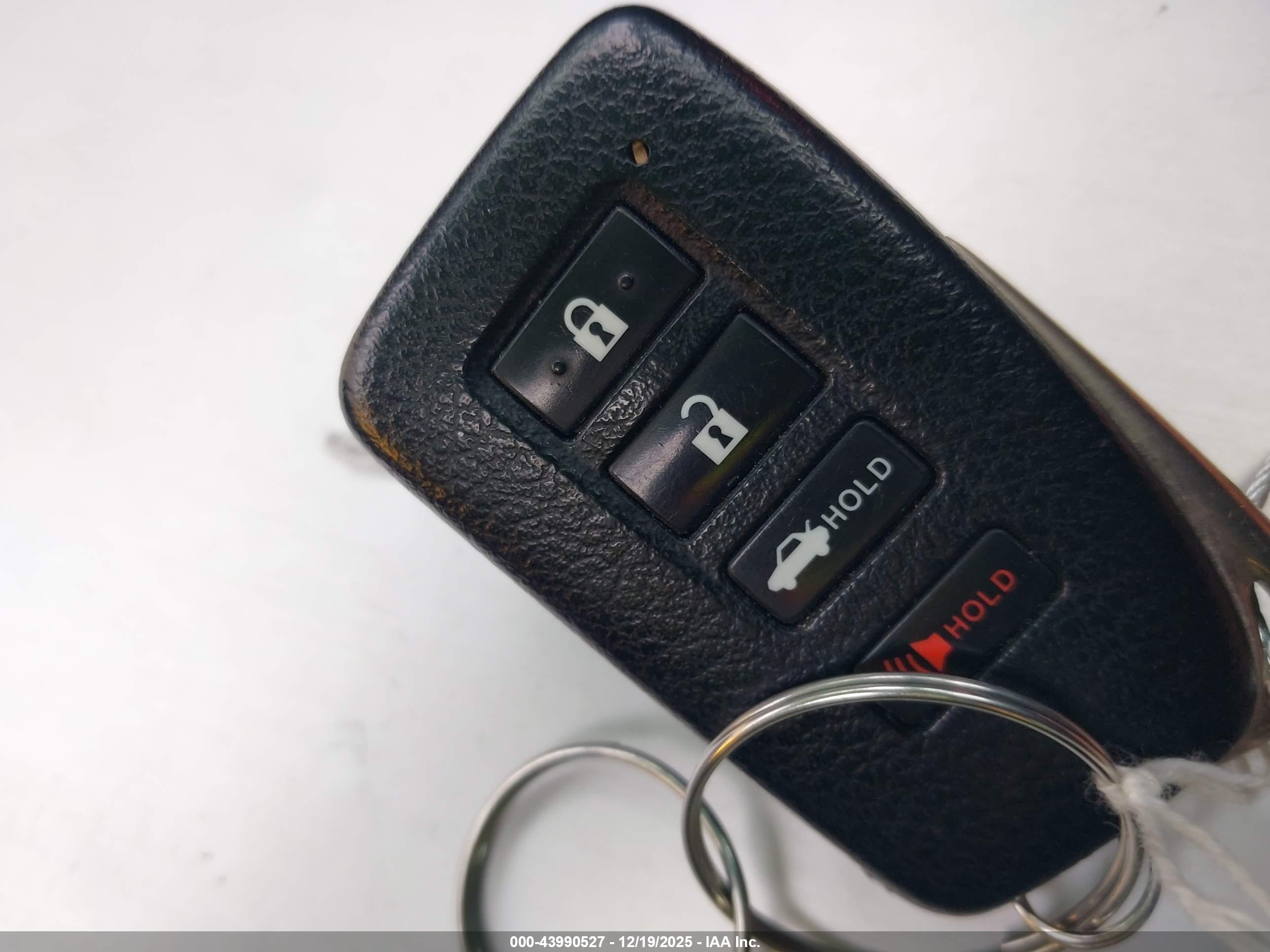 LEXUS ES image 11